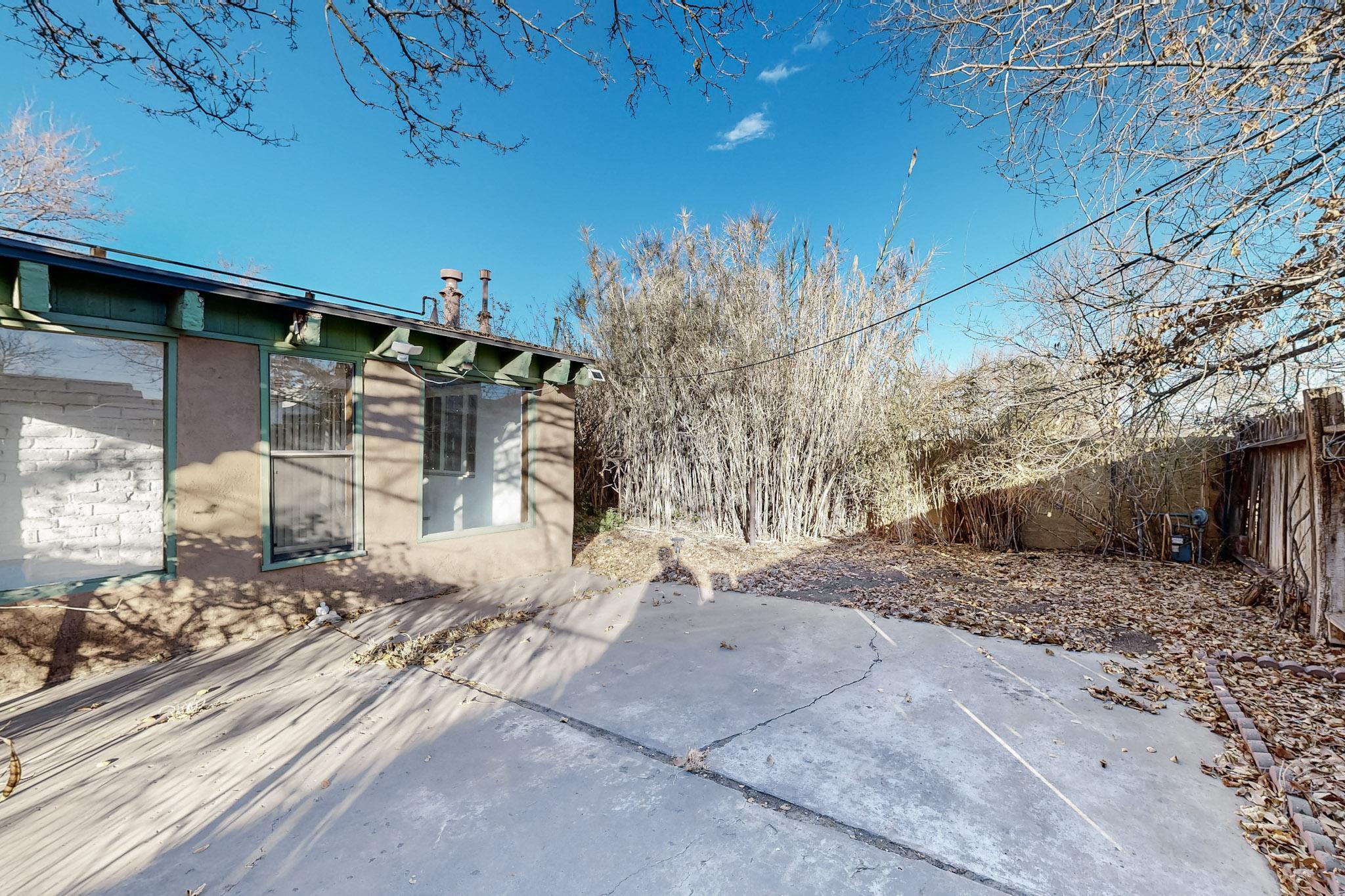 3333 GABALDON Place NW