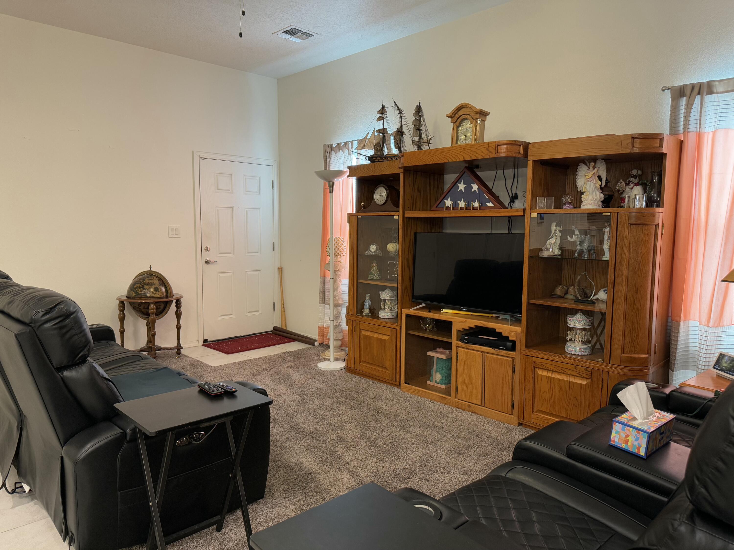 3253 Oakmount Drive SE