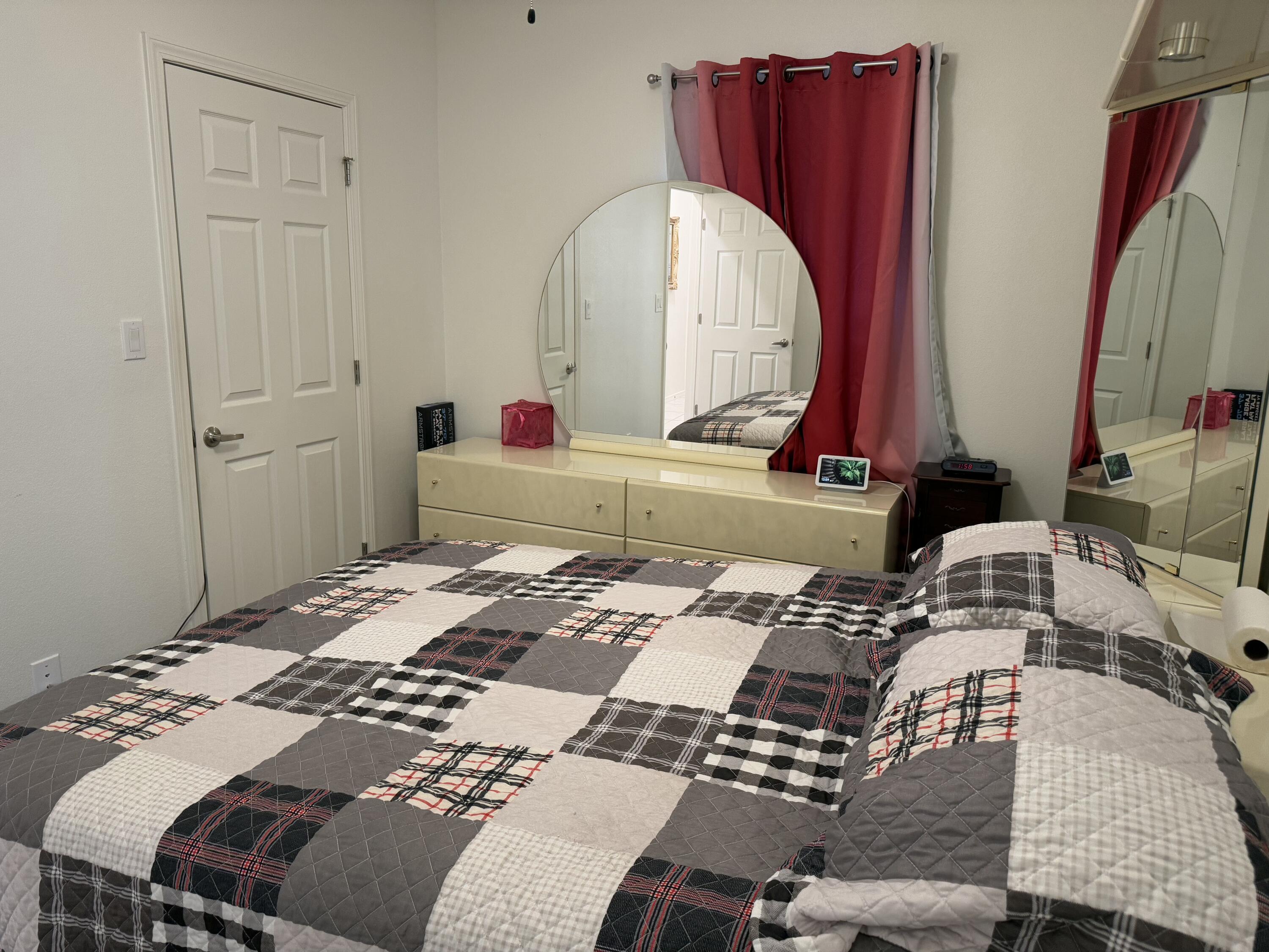 3253 Oakmount Drive SE