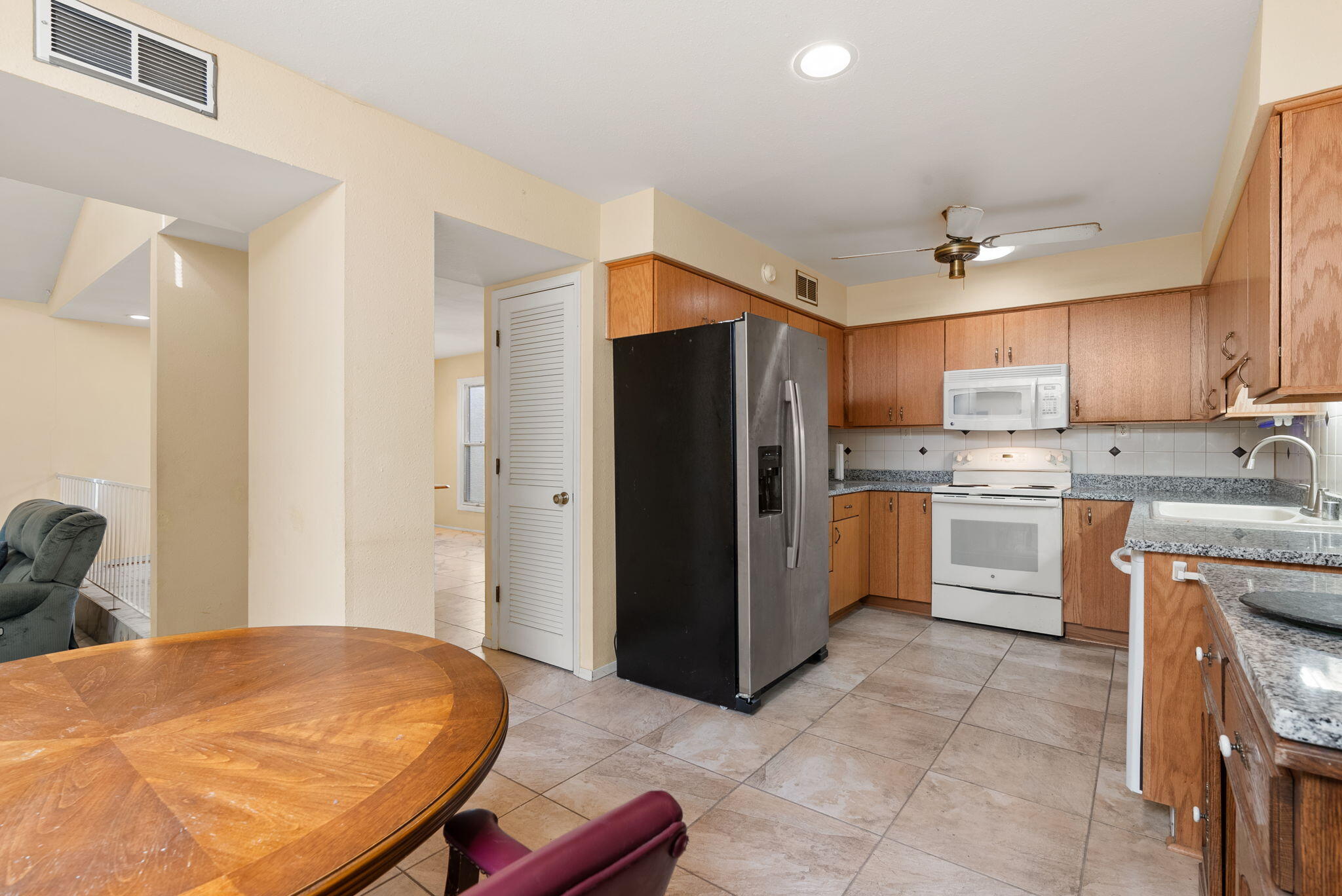 3340 SAINT ANDREWS Drive SE