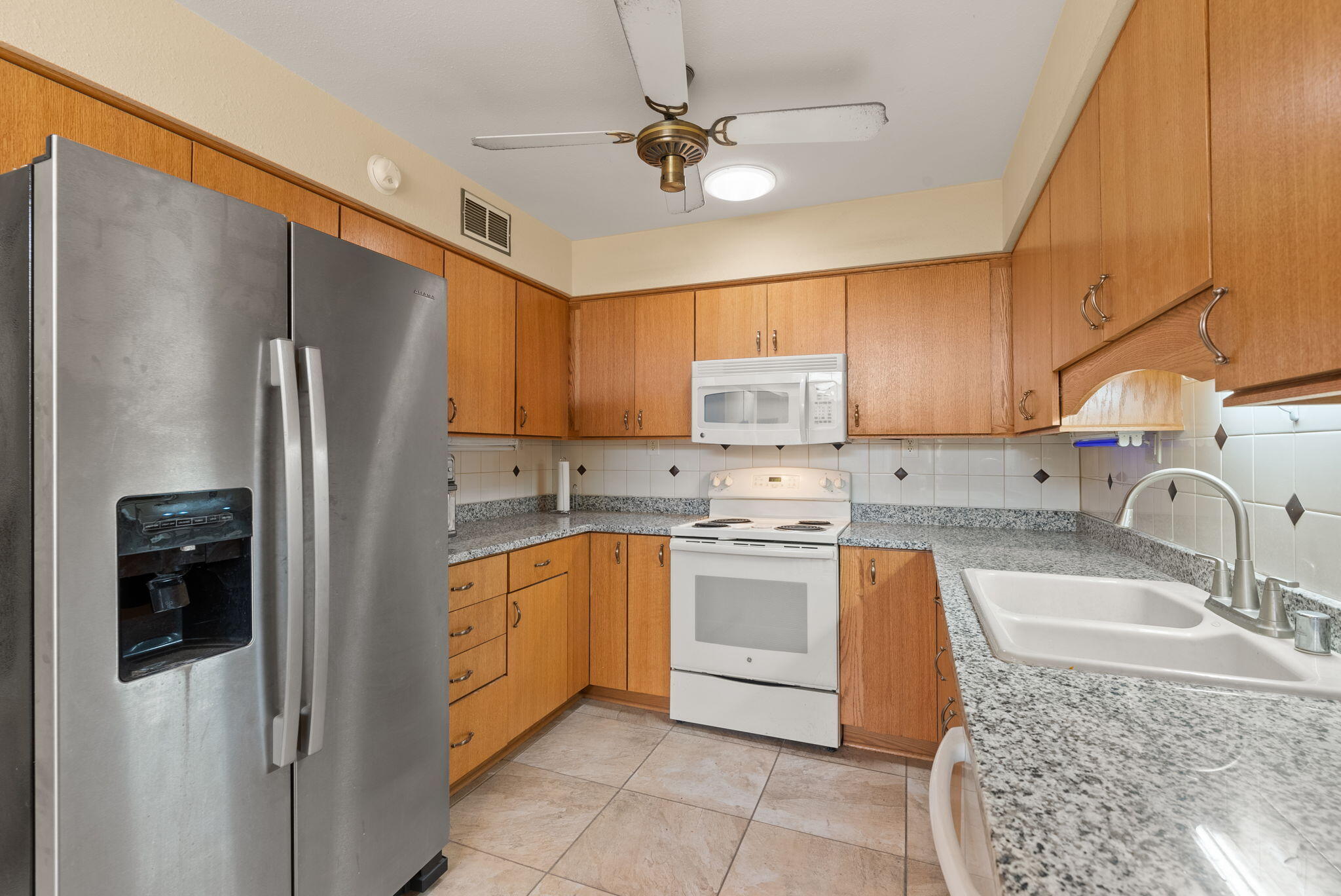 3340 SAINT ANDREWS Drive SE