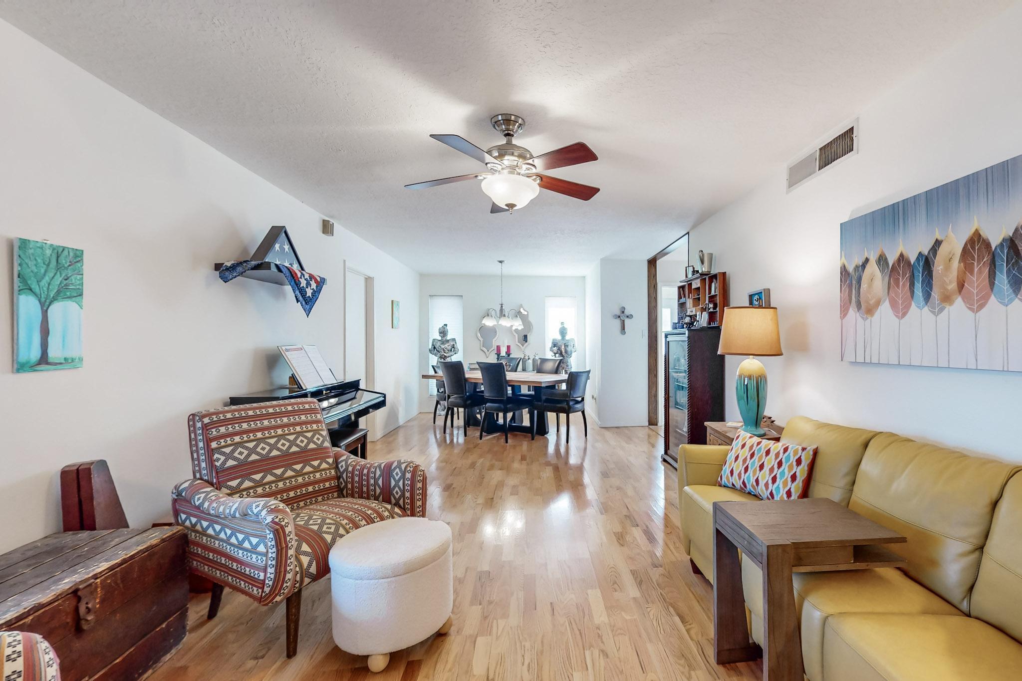 5321 VERONICA Drive NE