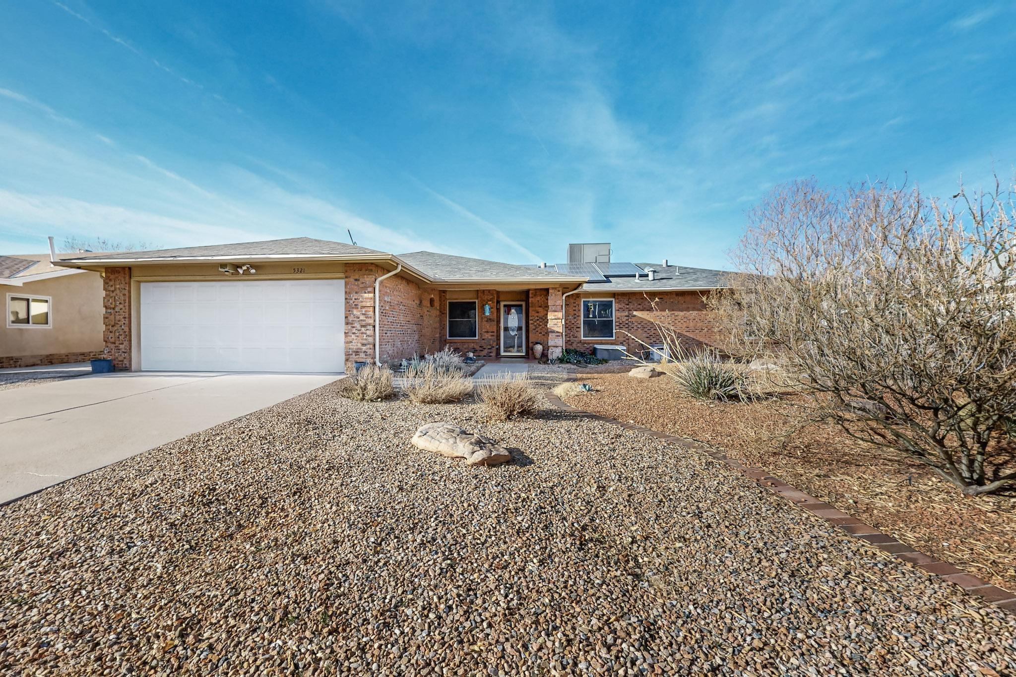 5321 VERONICA Drive NE