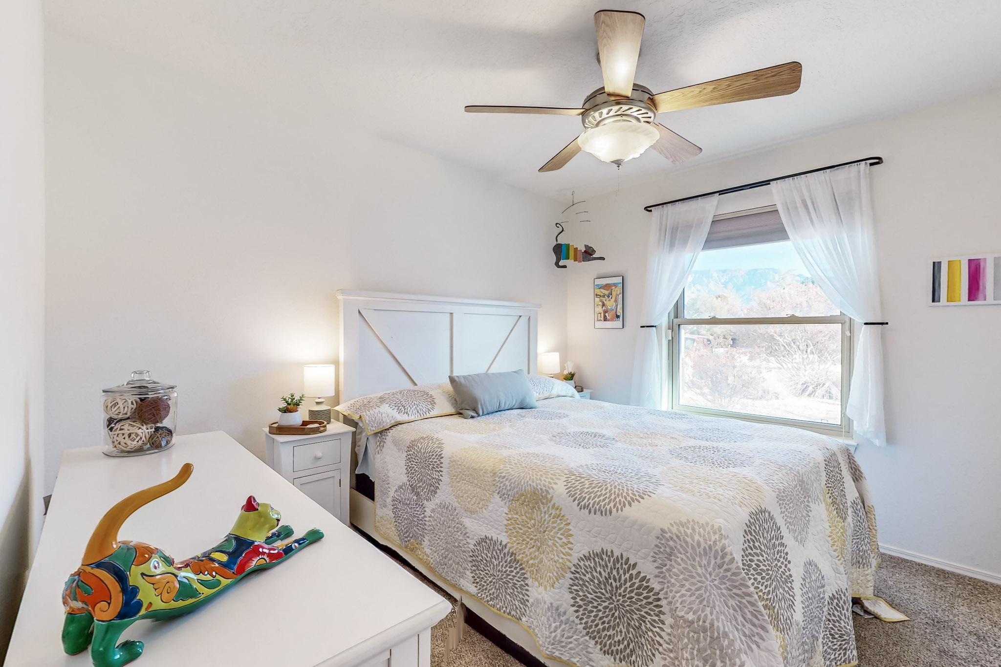 5321 VERONICA Drive NE