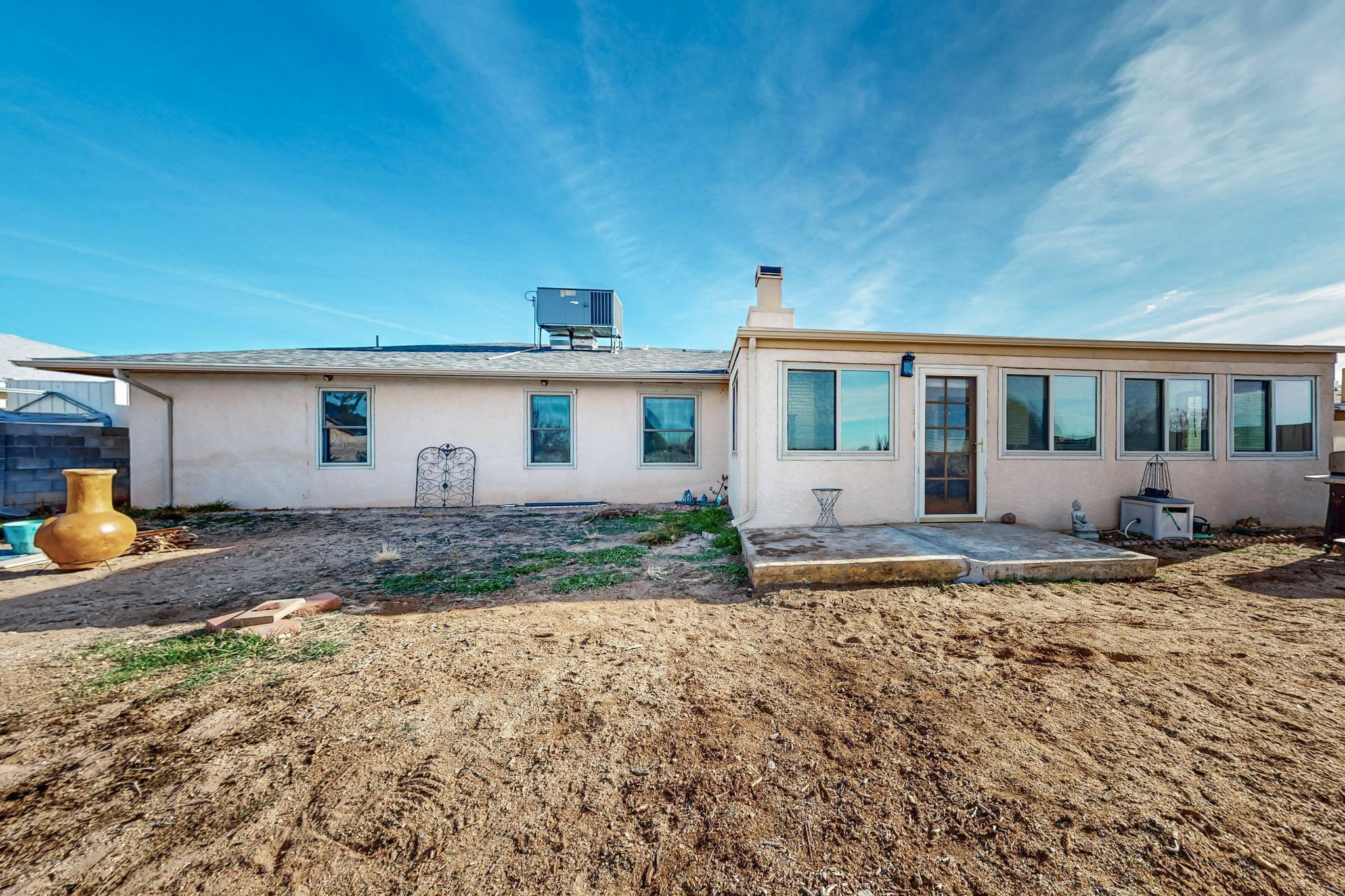 5321 VERONICA Drive NE