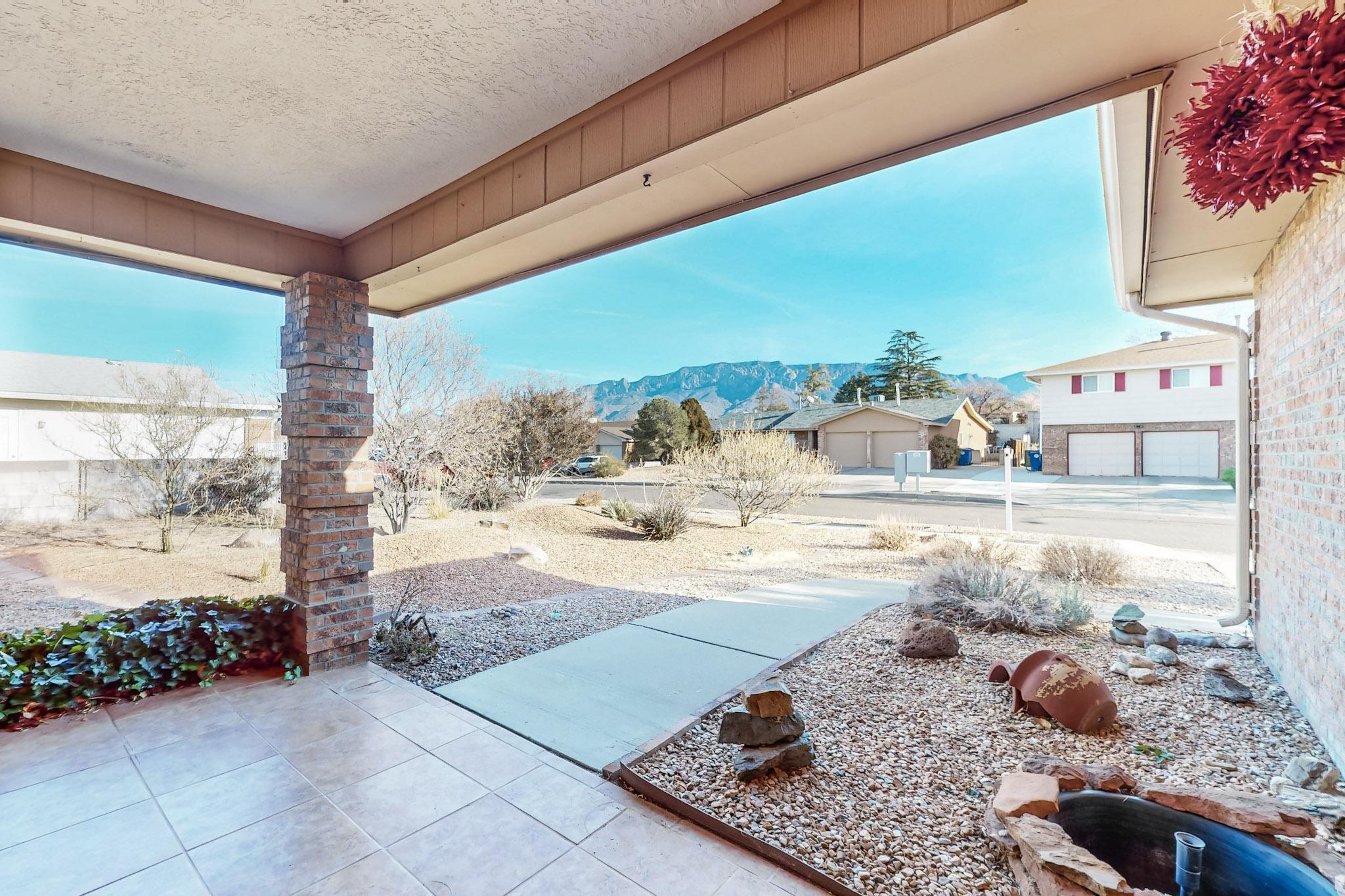 5321 VERONICA Drive NE