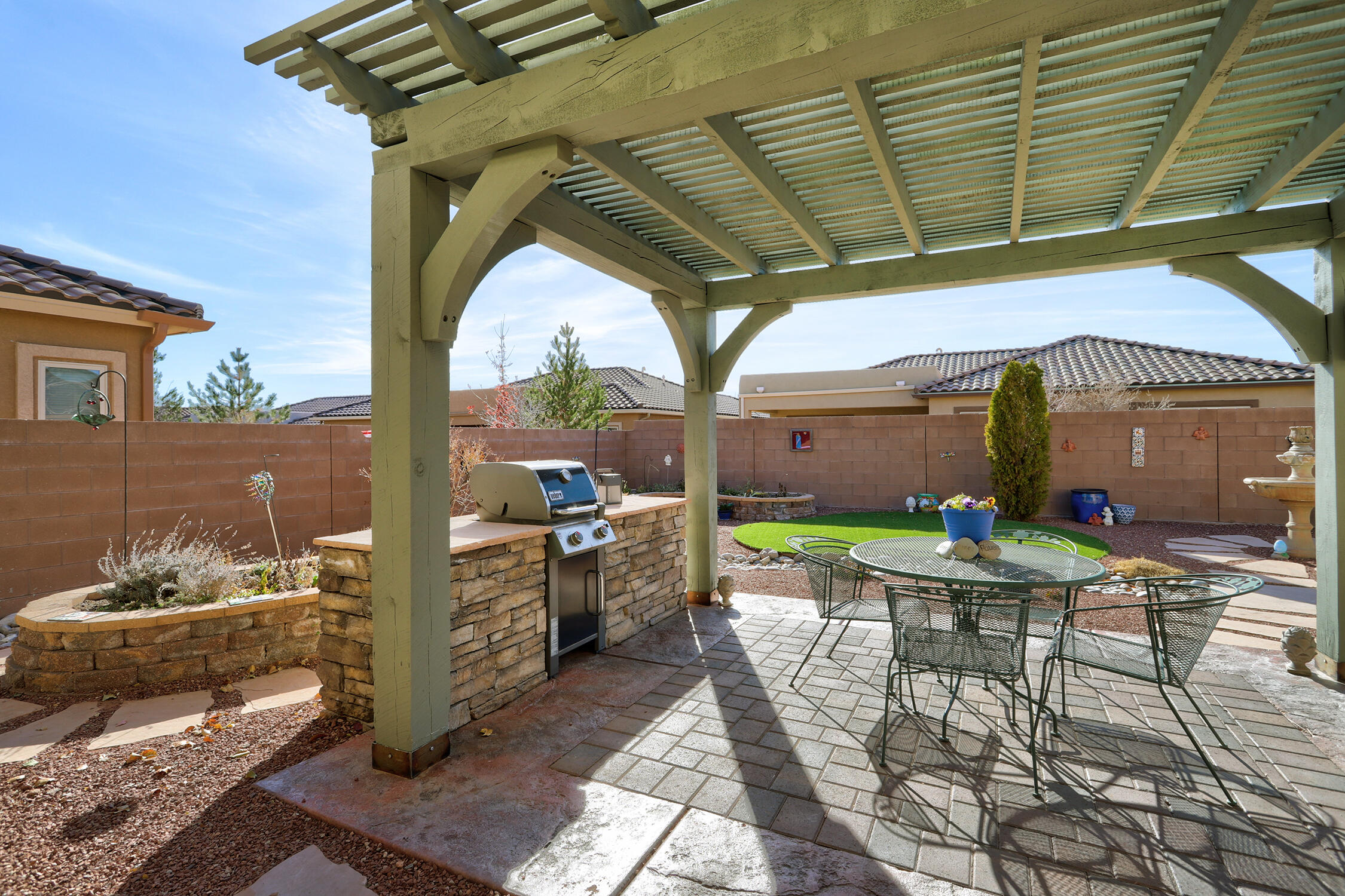 2208 CEBOLLA CREEK Way NW