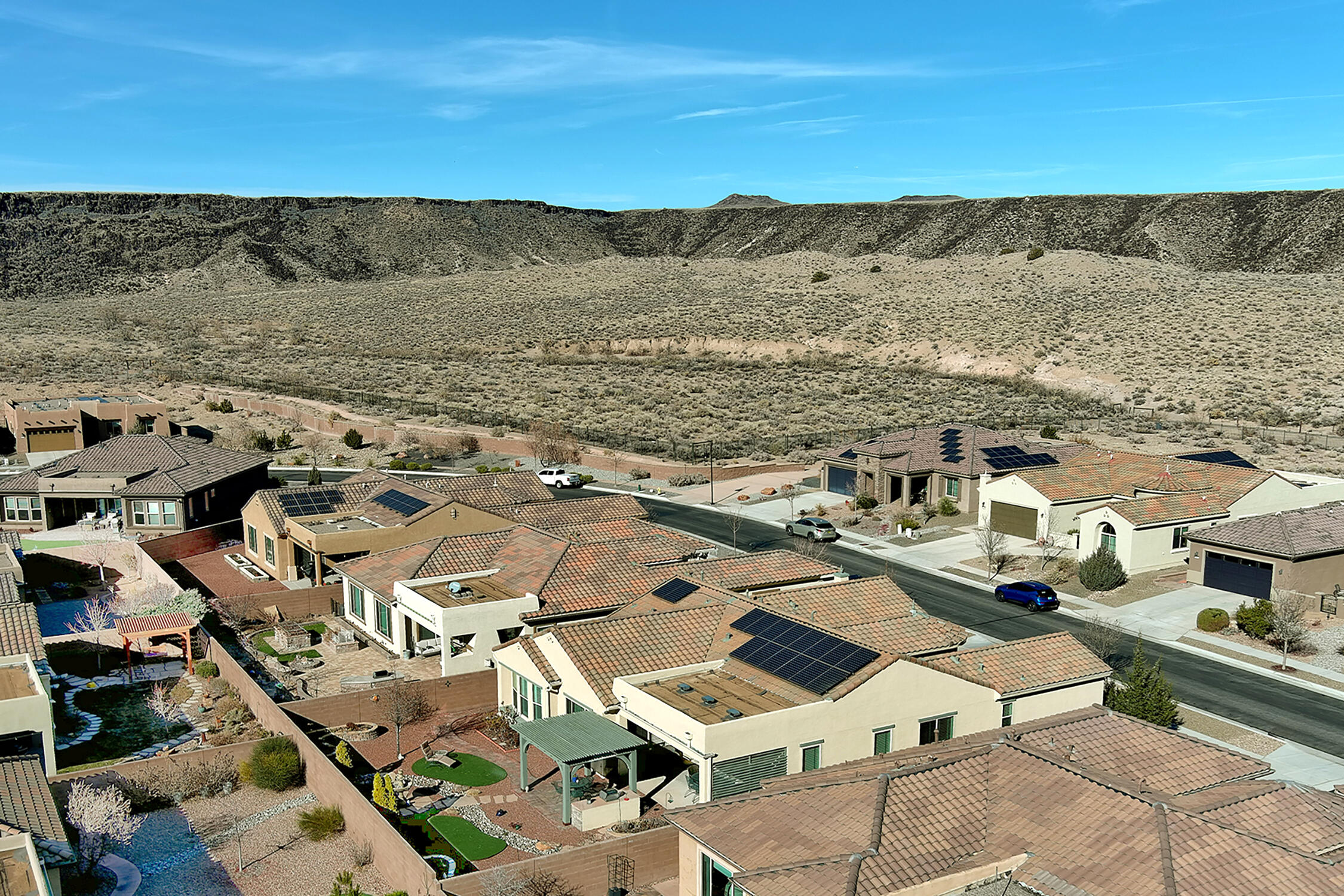 2208 CEBOLLA CREEK Way NW