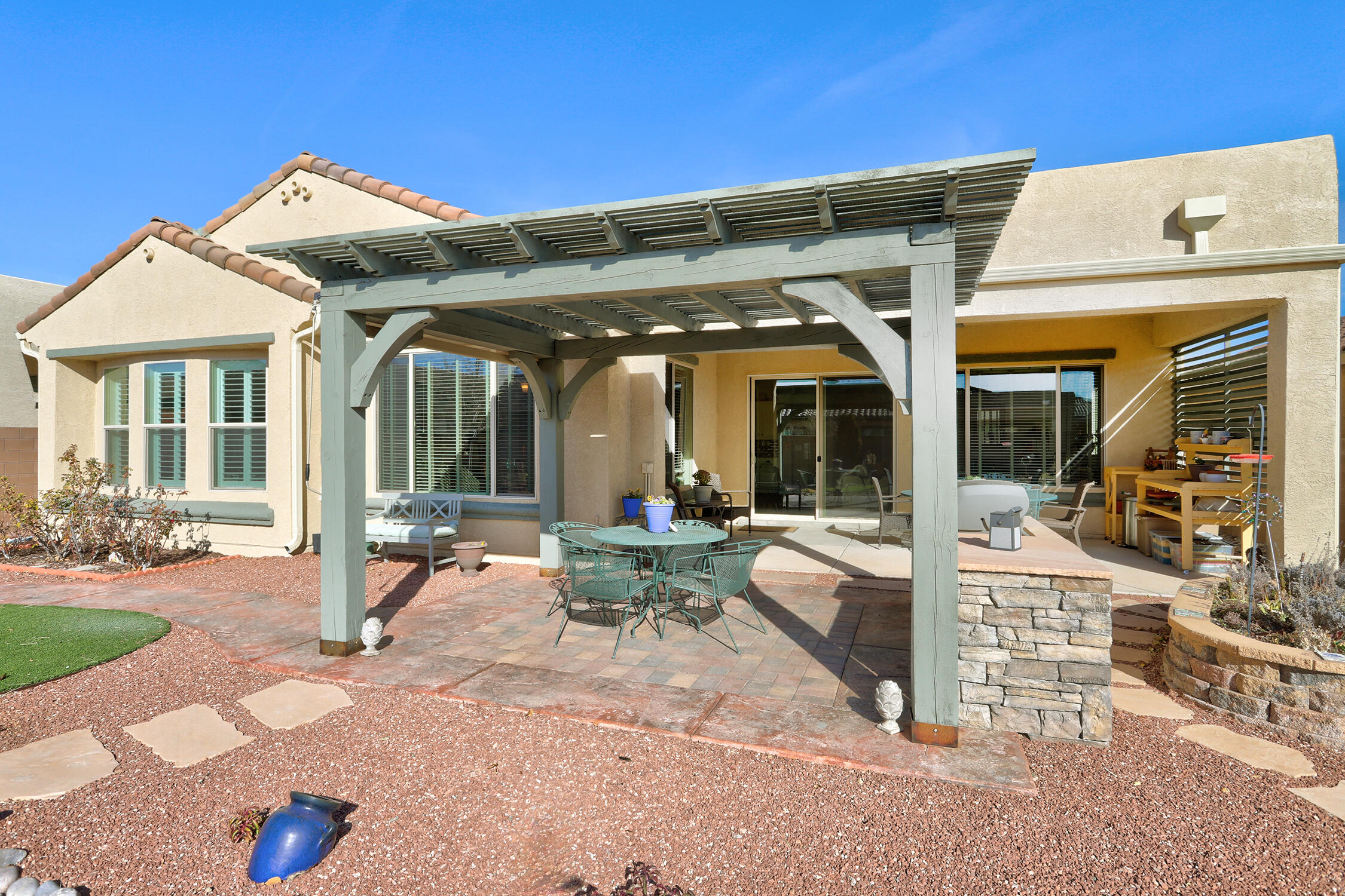 2208 CEBOLLA CREEK Way NW