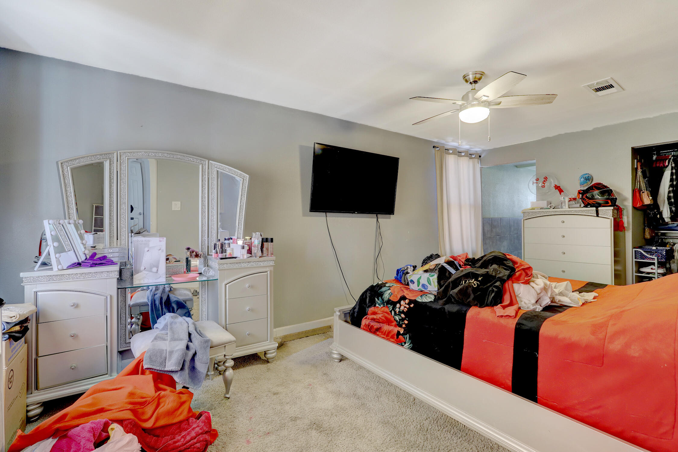 11501 ANGELINA Place NE