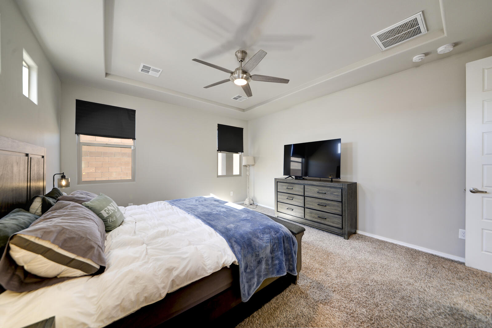 4389 Bald Eagle Loop NE