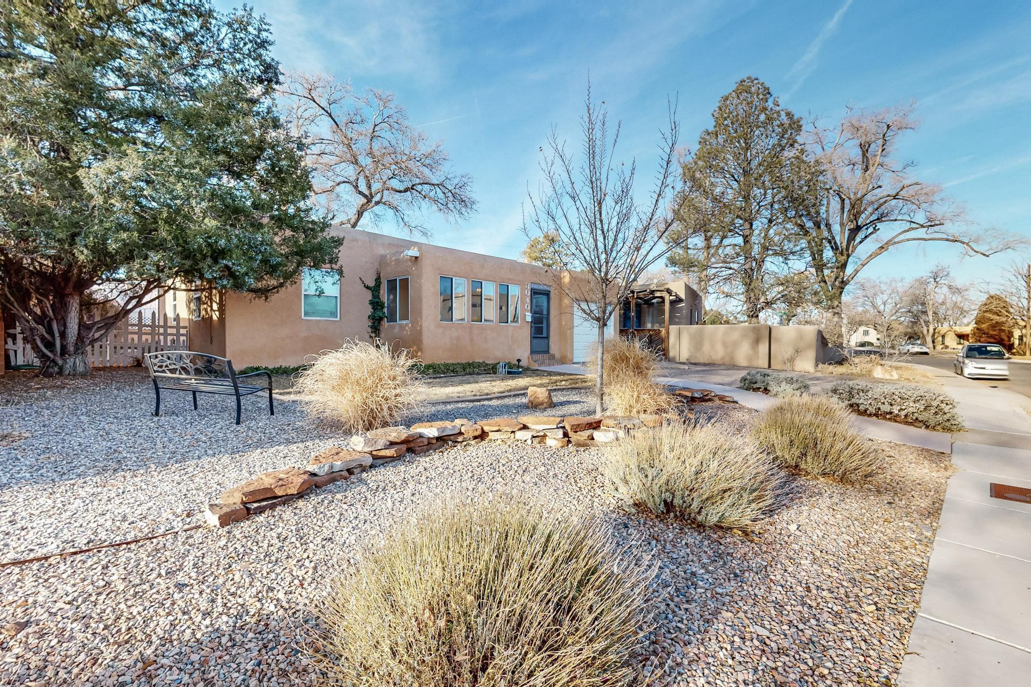 3040 Mackland Avenue NE