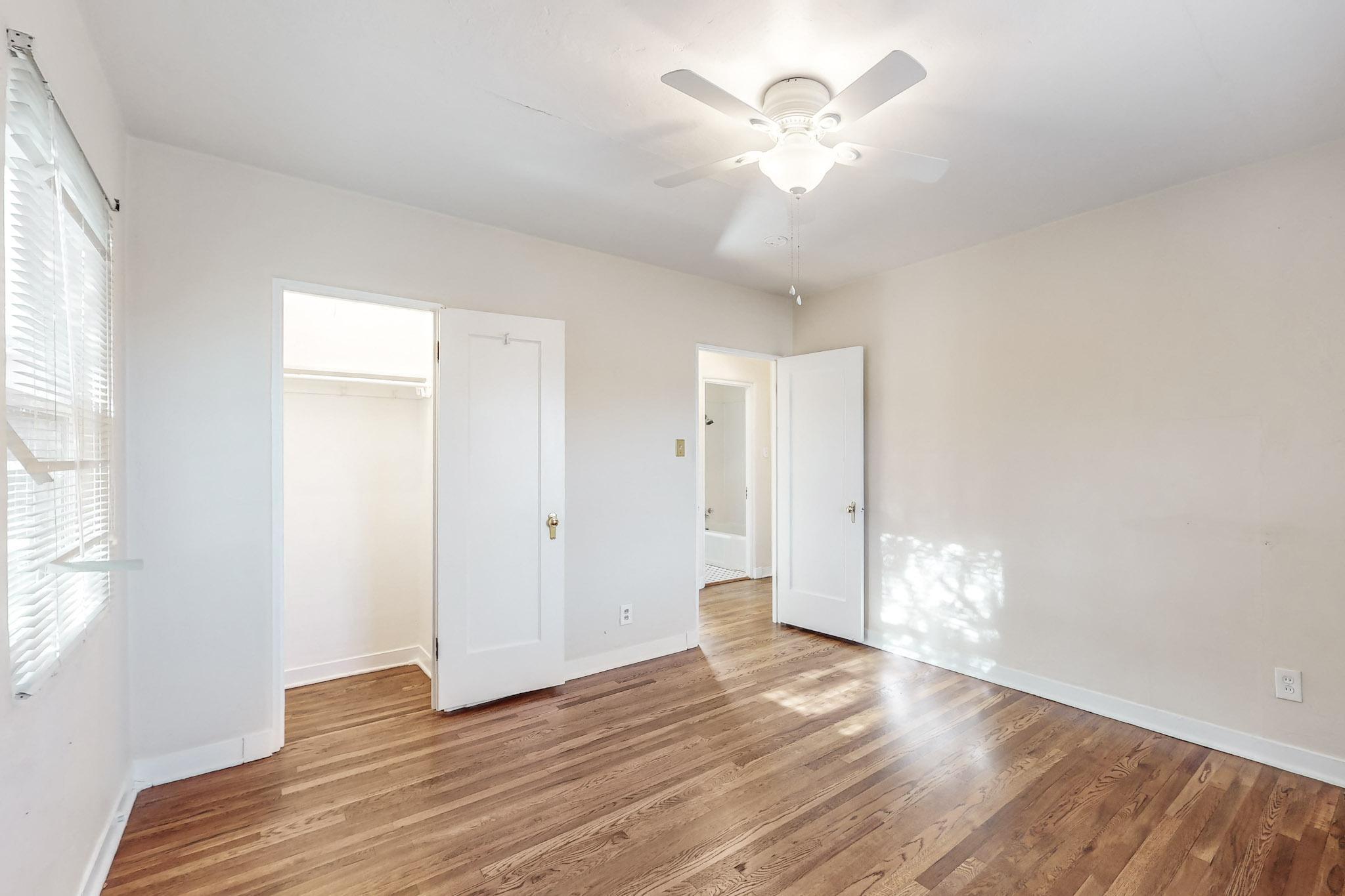 3040 Mackland Avenue NE