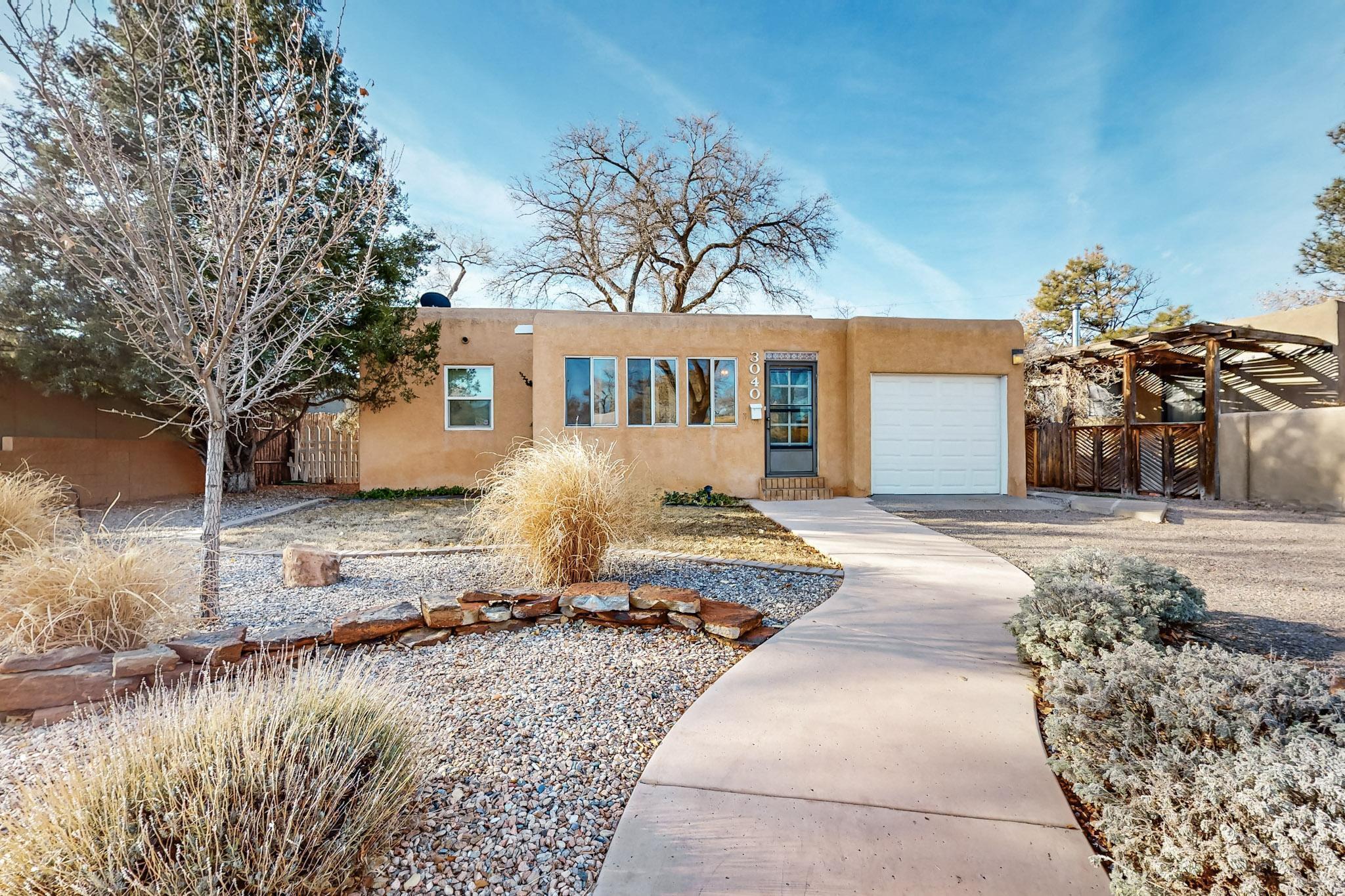 3040 Mackland Avenue NE