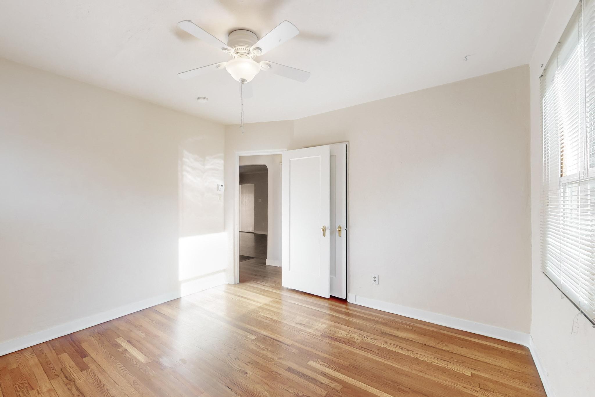 3040 Mackland Avenue NE