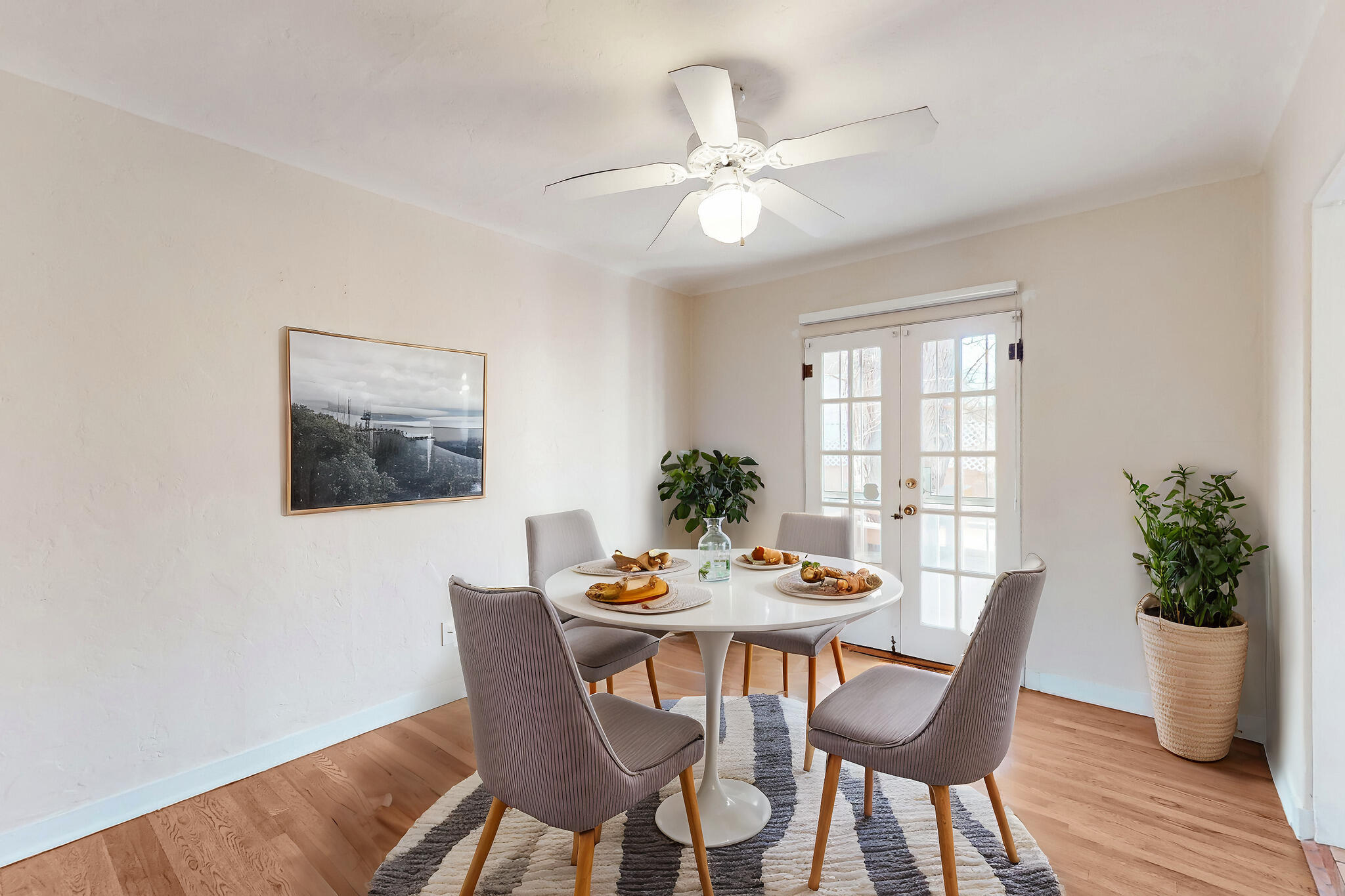 3040 Mackland Avenue NE