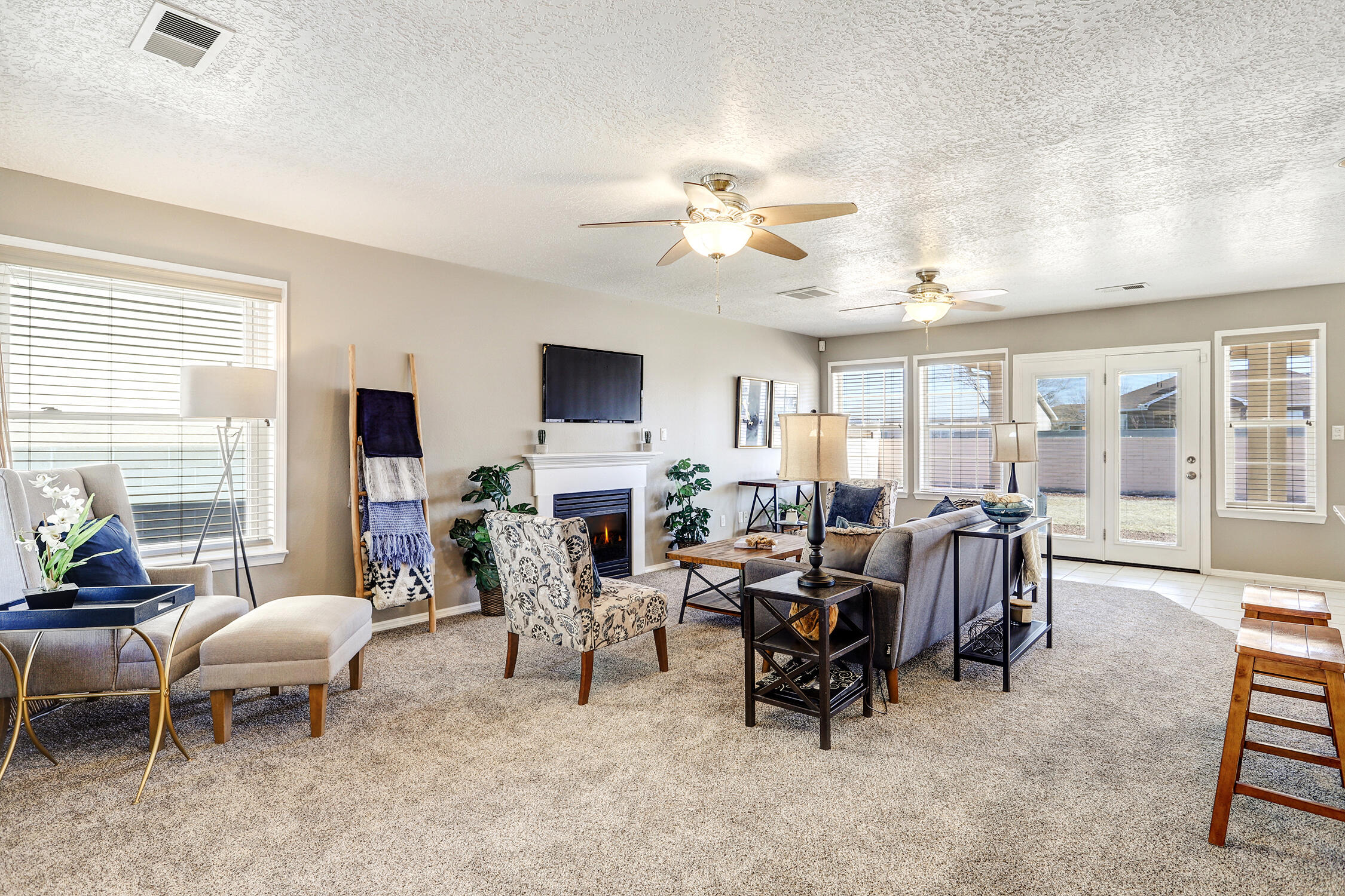 1316 Vista Centro Drive SW