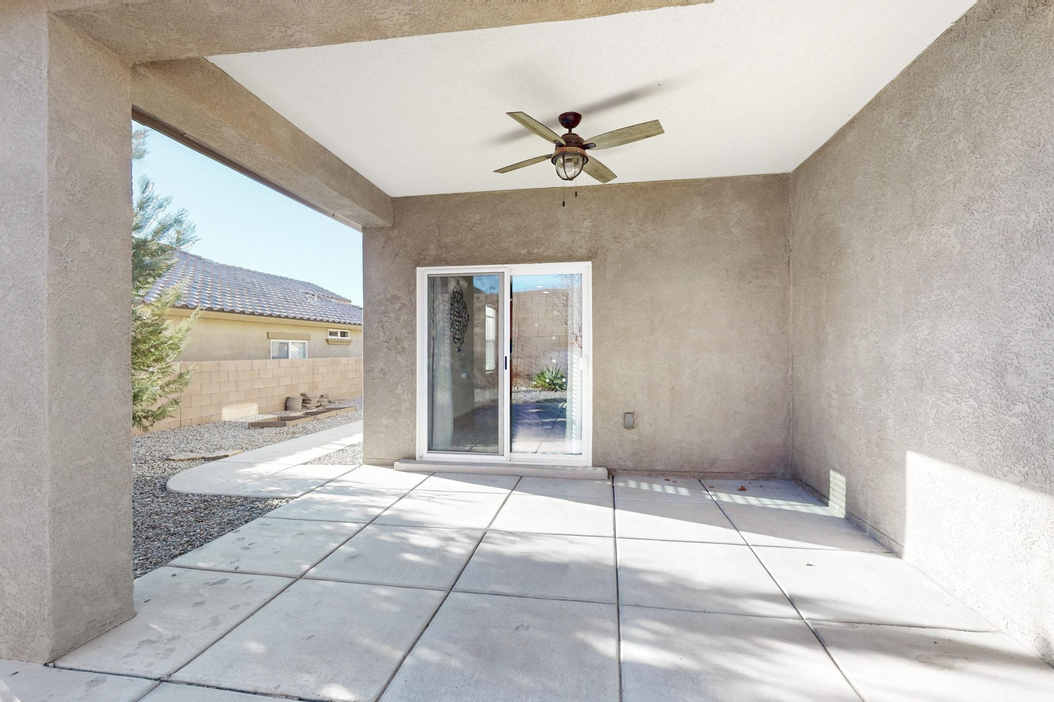 421 PASEO VISTA Loop NE
