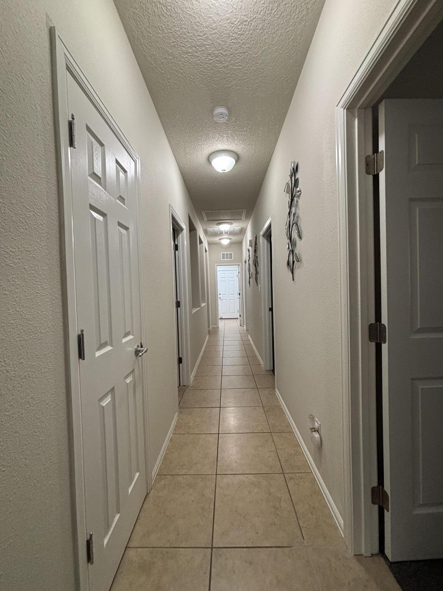 421 PASEO VISTA Loop NE