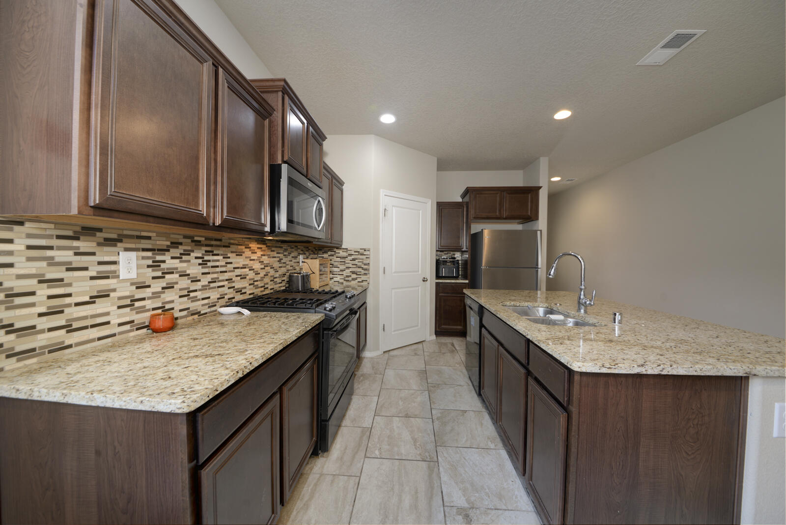 1754 VALLE VISTA Road NW