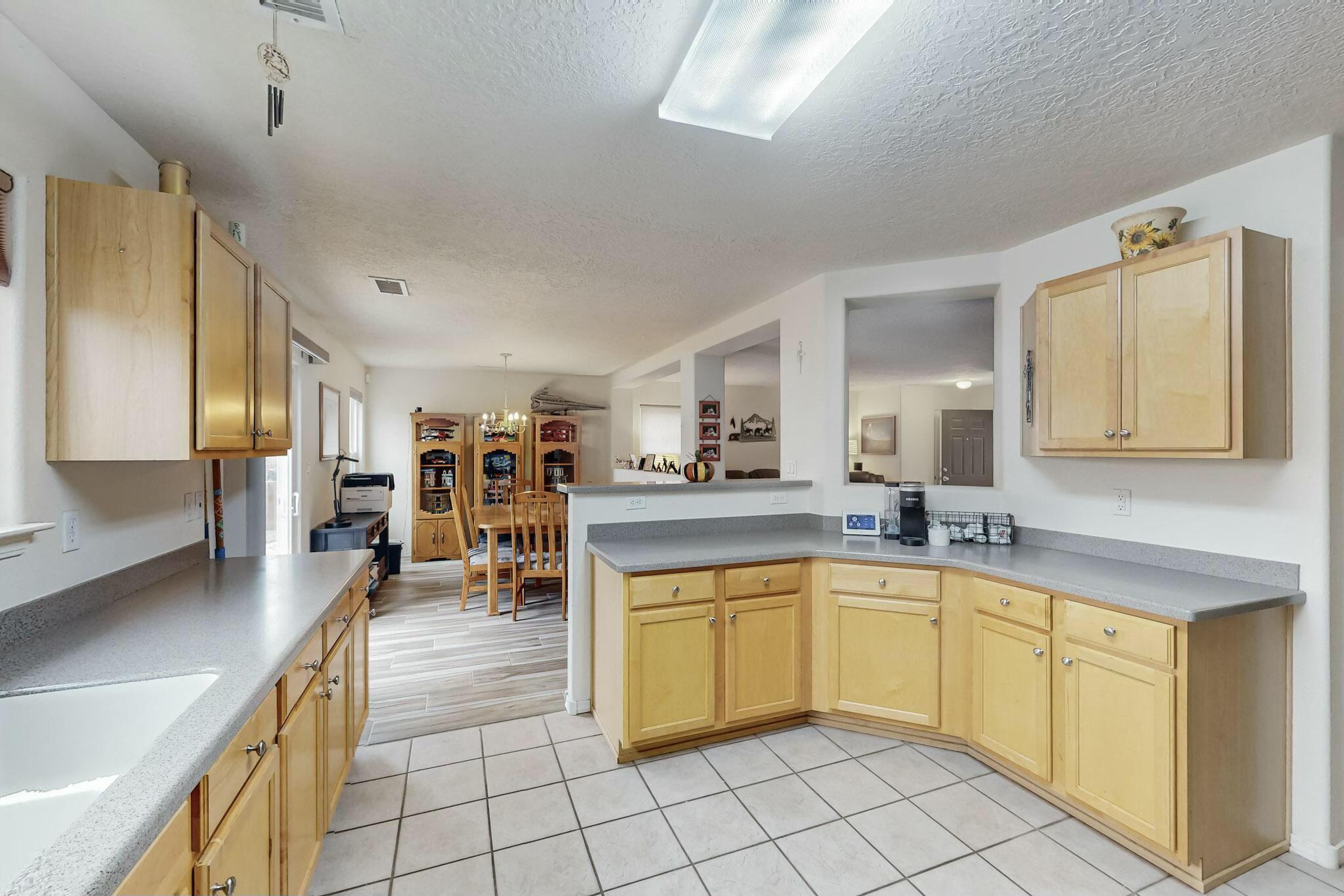 6541 GRANTS Drive NE