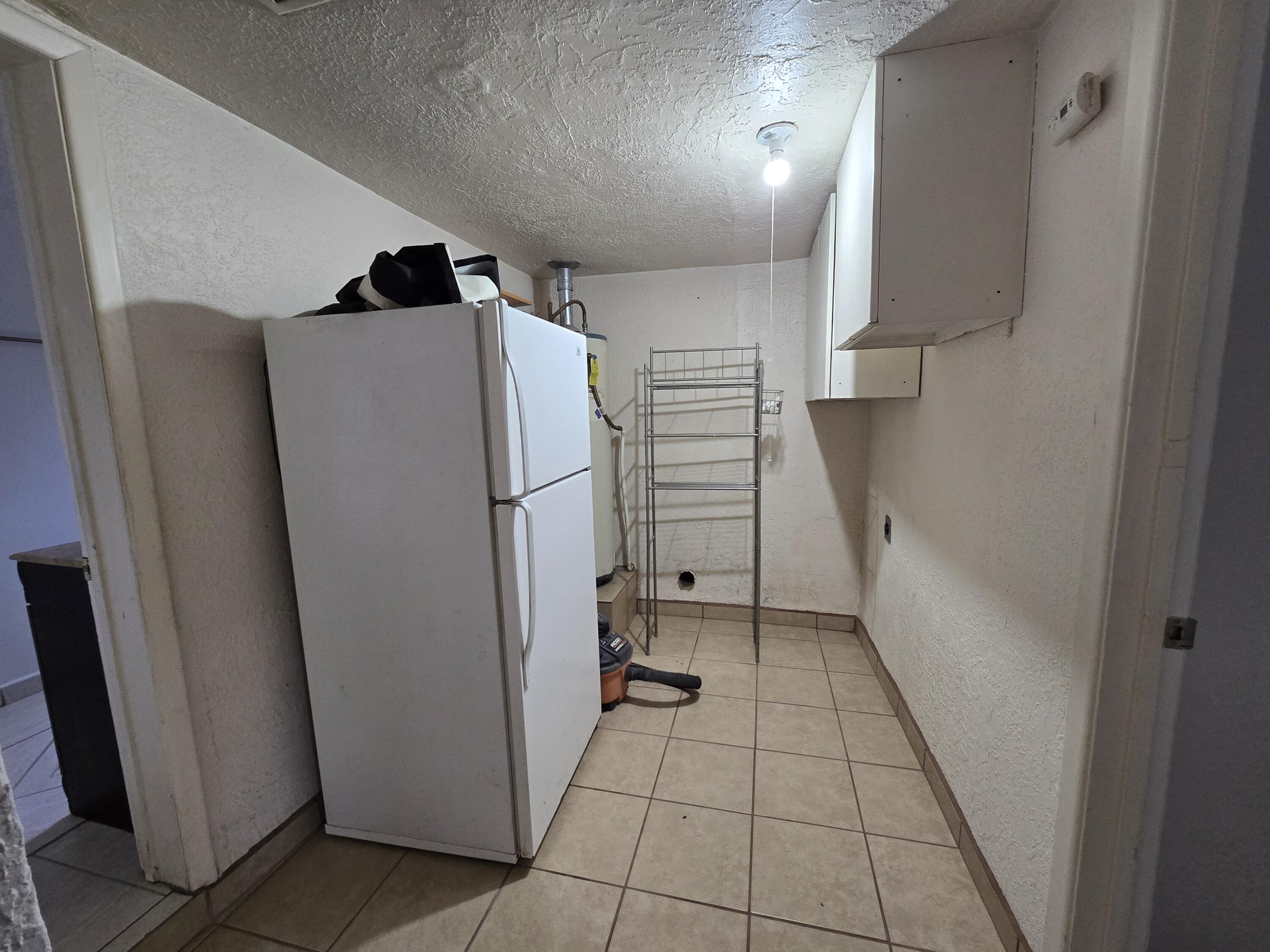 2537 LA VEGA Drive SW