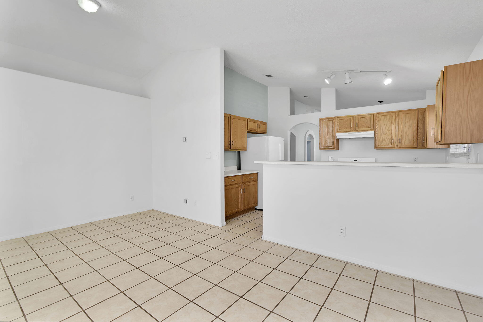 1512 QUIET DESERT Drive SW