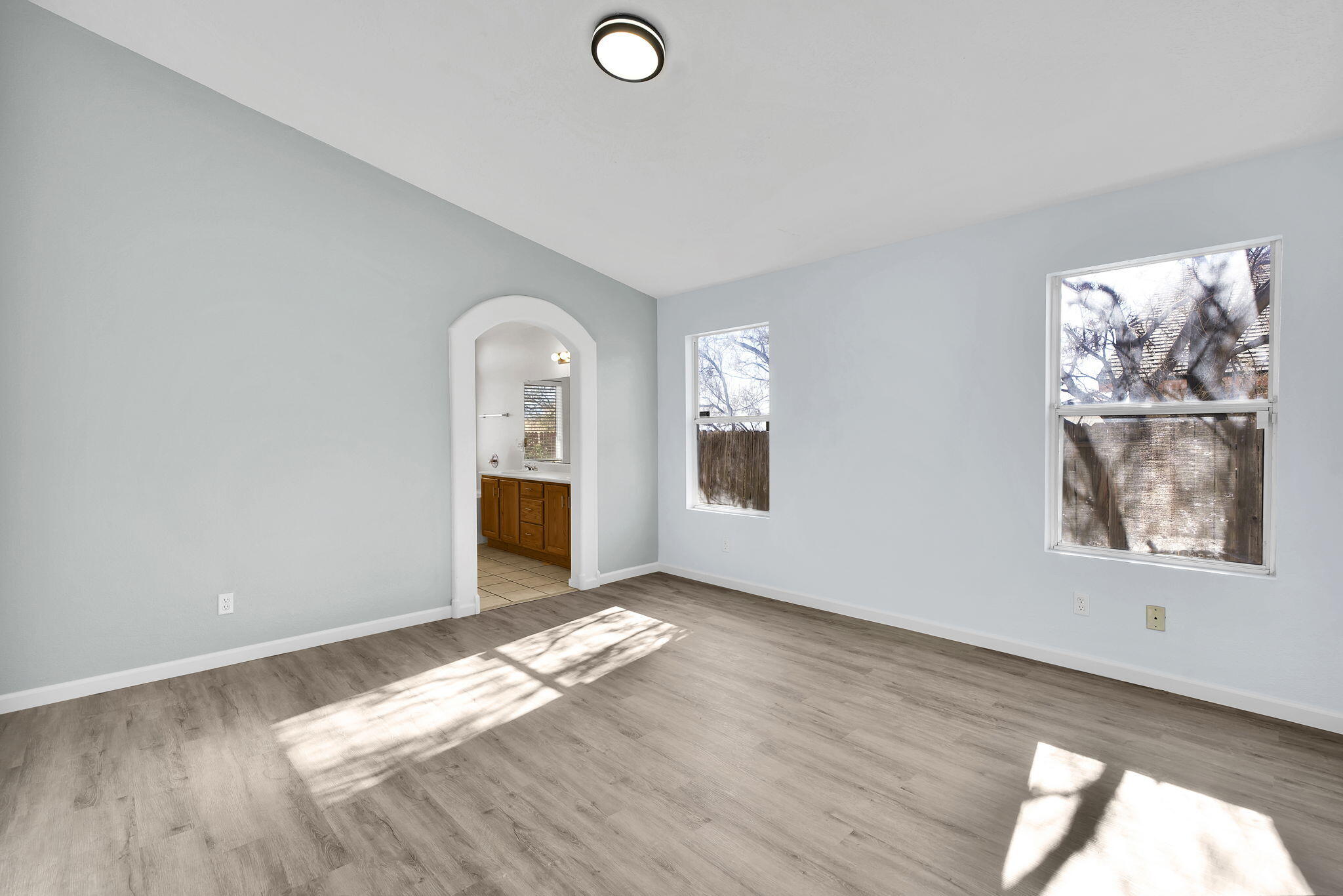 1512 QUIET DESERT Drive SW