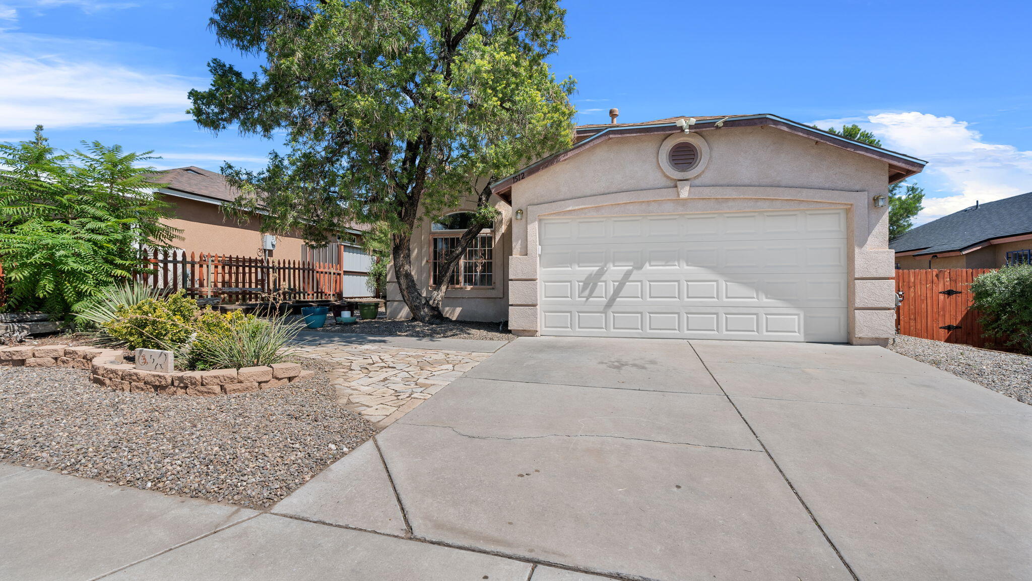 1512 QUIET DESERT Drive SW