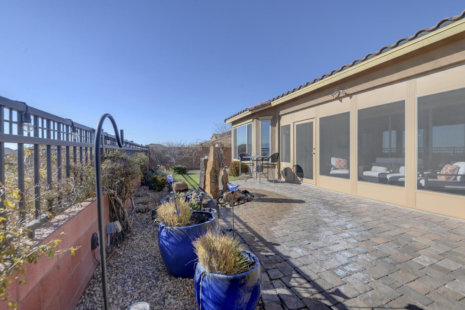 605 SIERRA VERDE Way NE