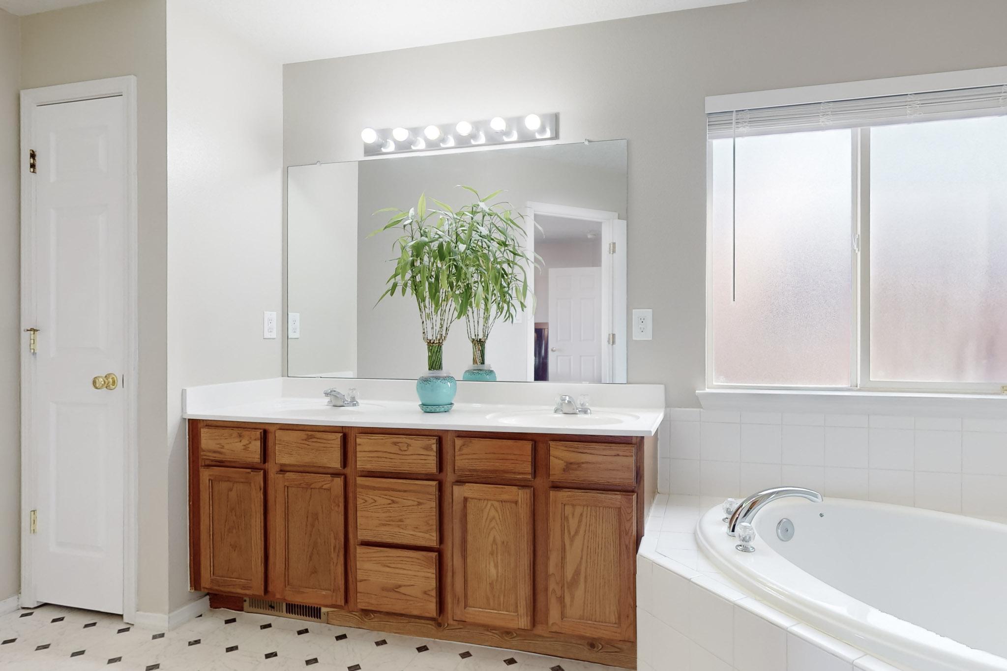 532 EL SHADDAI Street NW