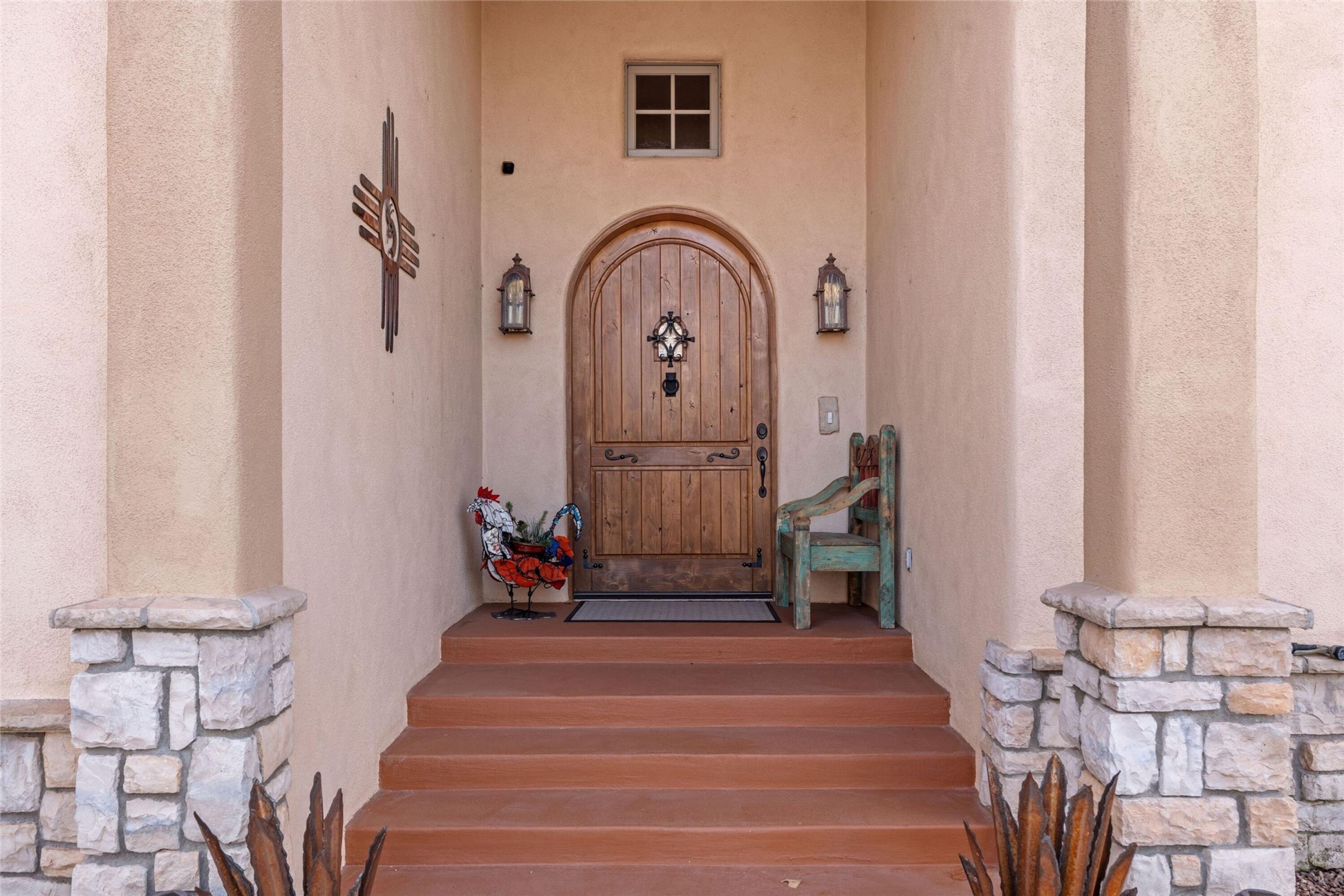 921 CAMINO VISTA RIO