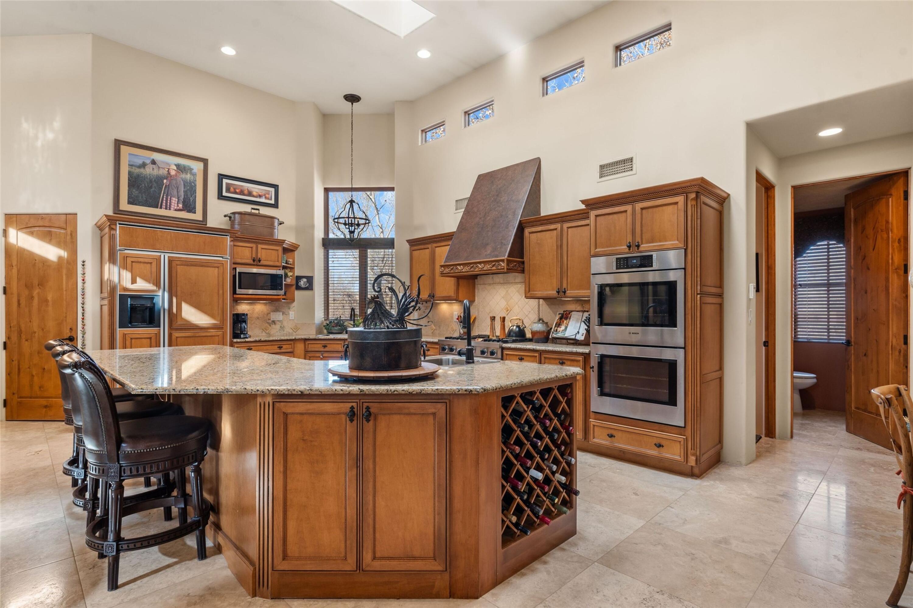 921 CAMINO VISTA RIO