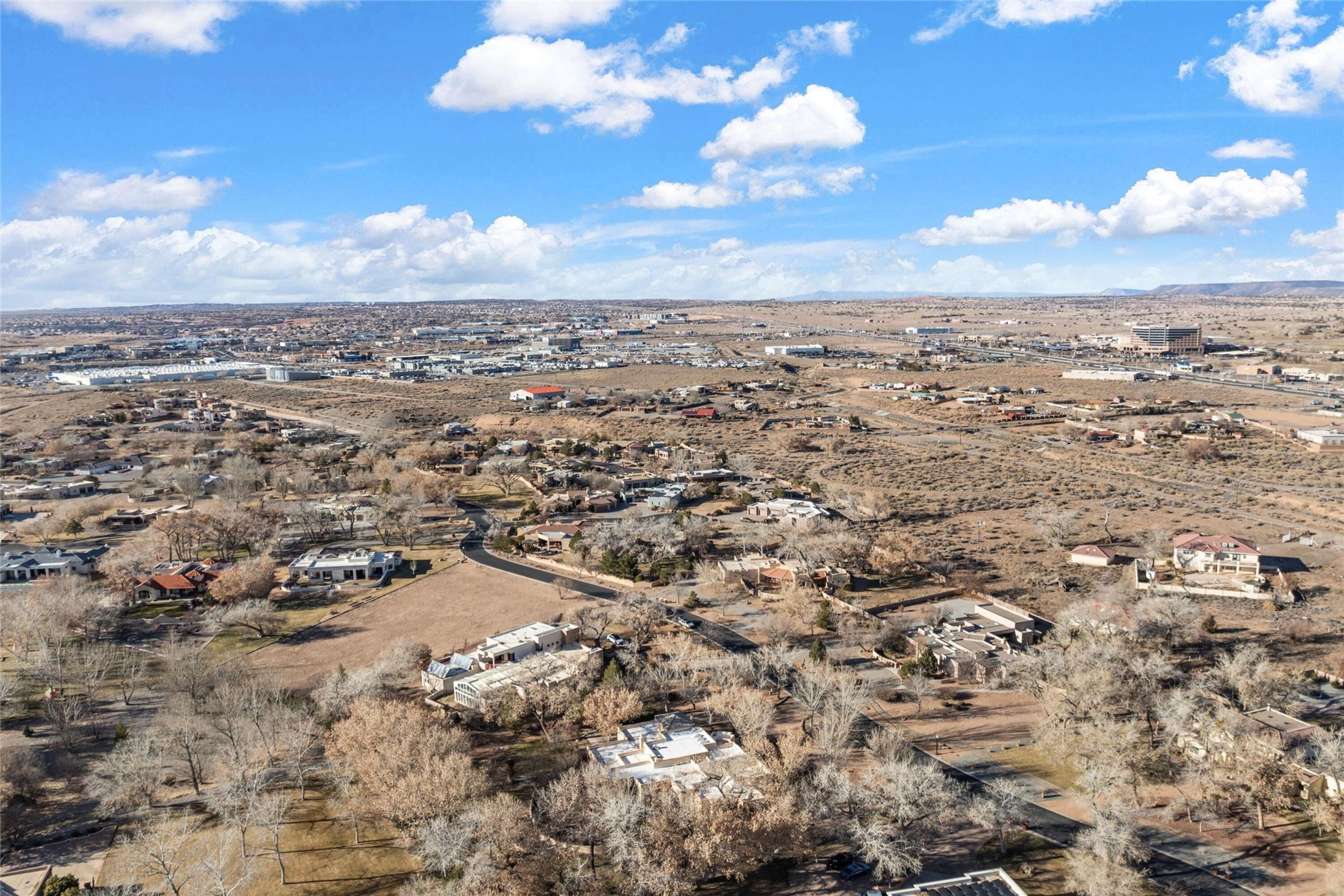 921 CAMINO VISTA RIO