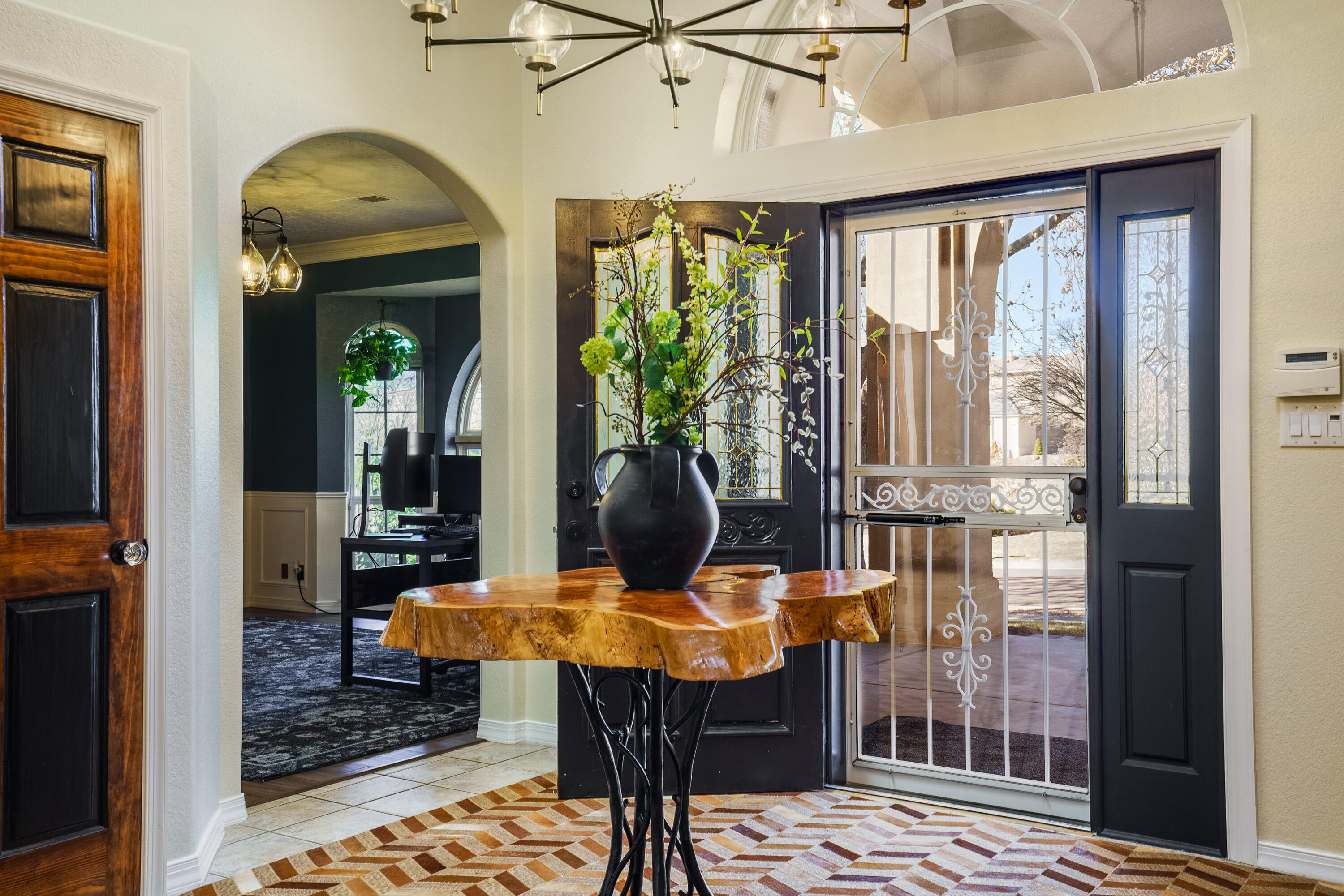 10502 CITY LIGHTS Drive NE