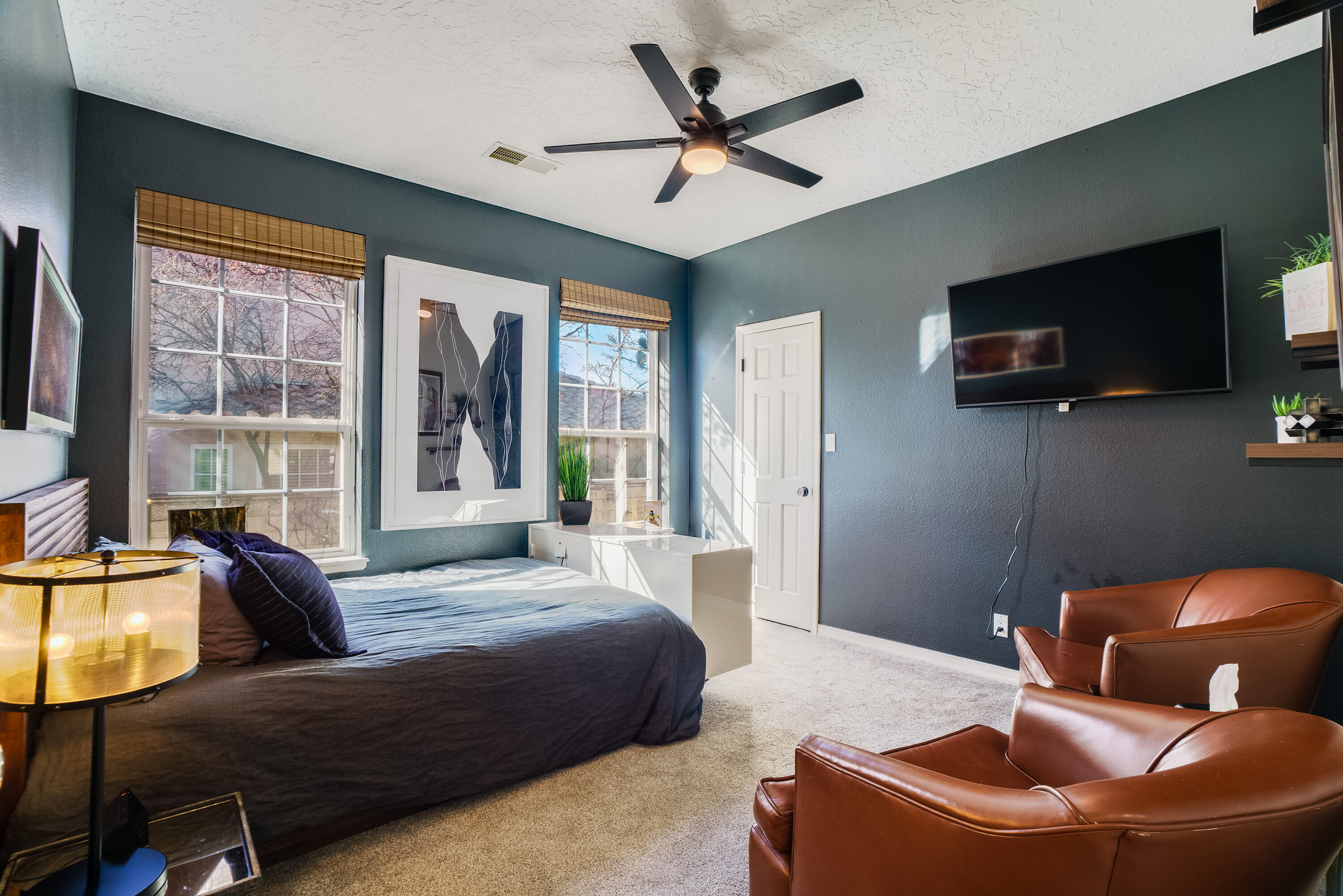 10502 CITY LIGHTS Drive NE