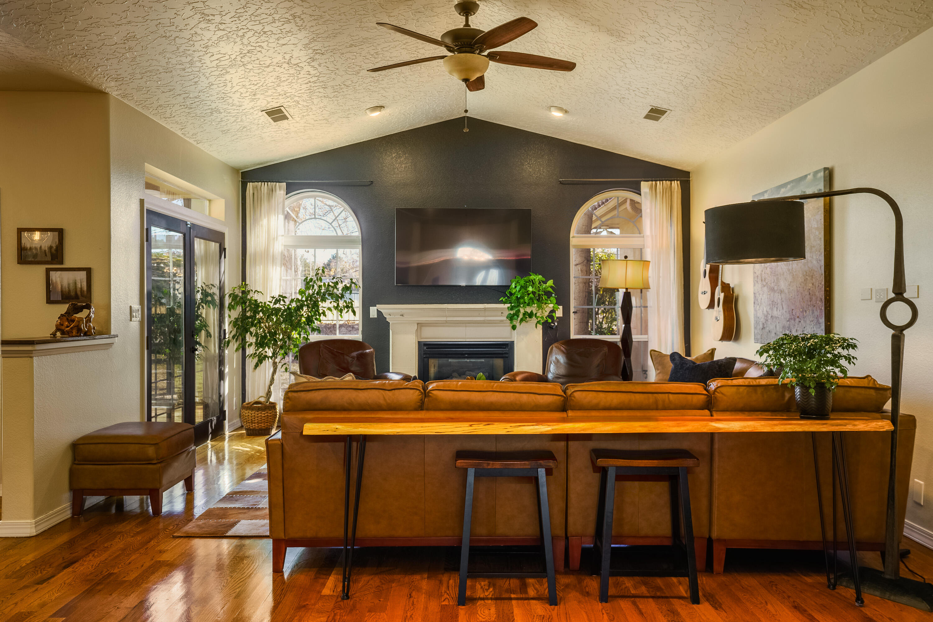 10502 CITY LIGHTS Drive NE