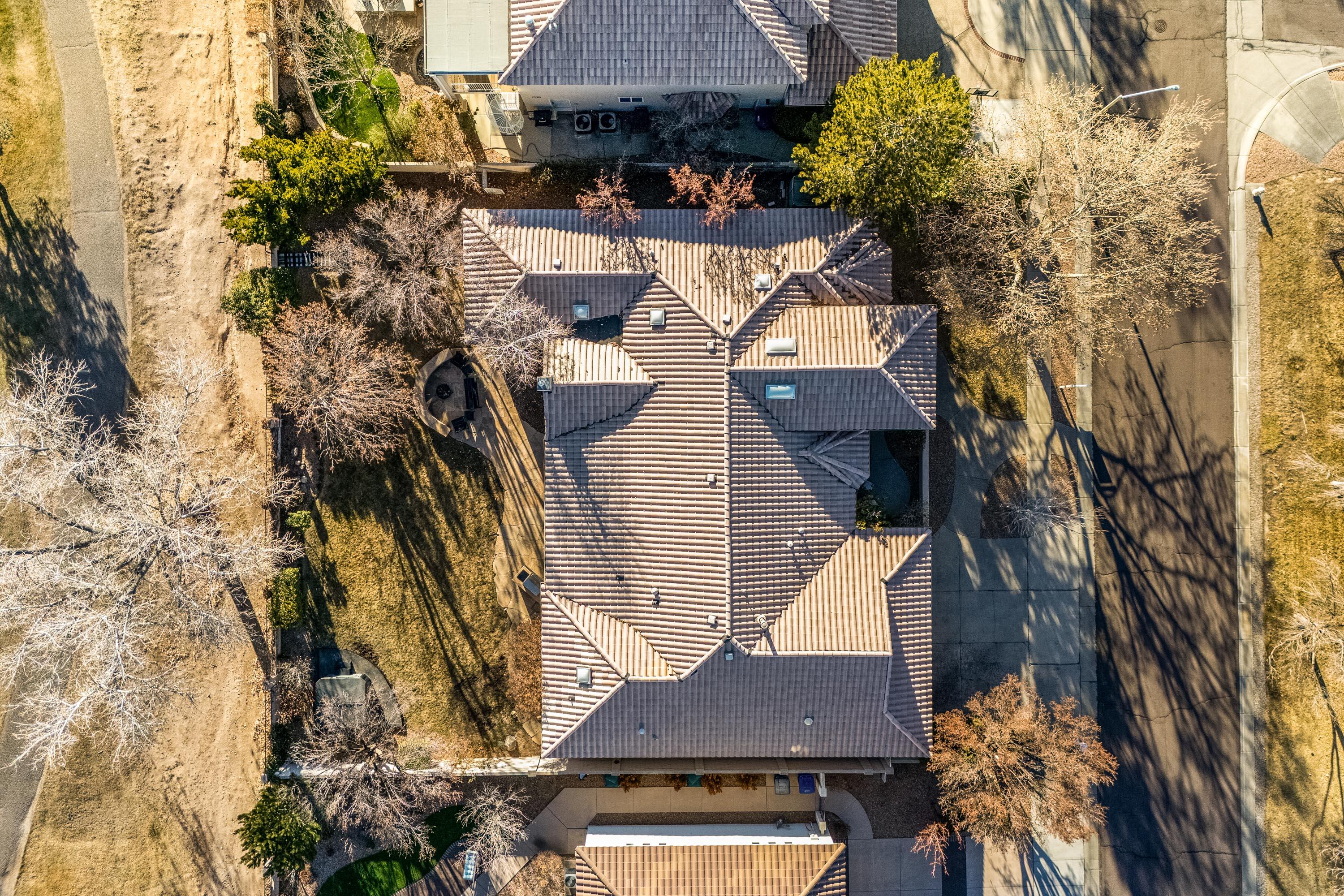 10502 CITY LIGHTS Drive NE