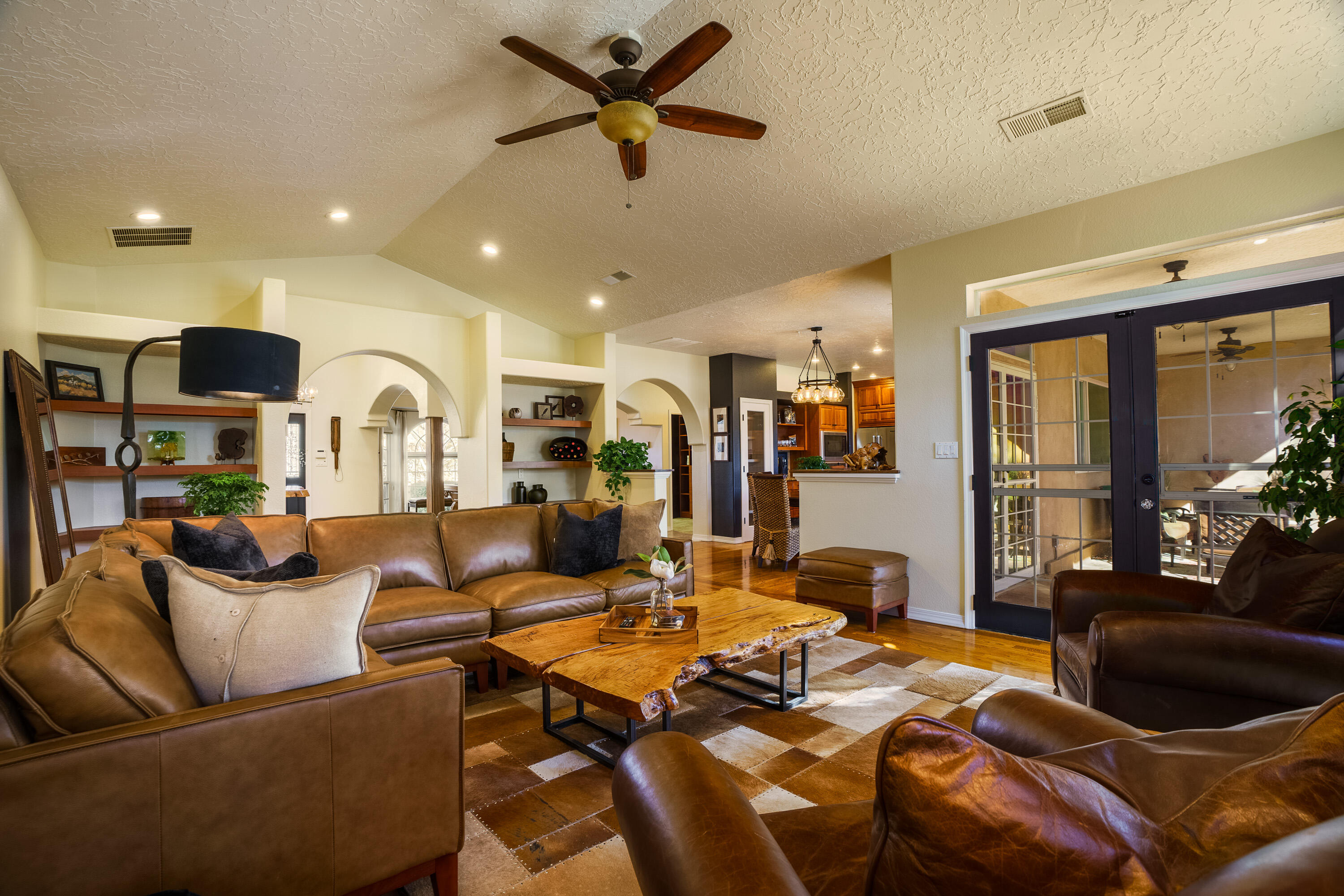 10502 CITY LIGHTS Drive NE