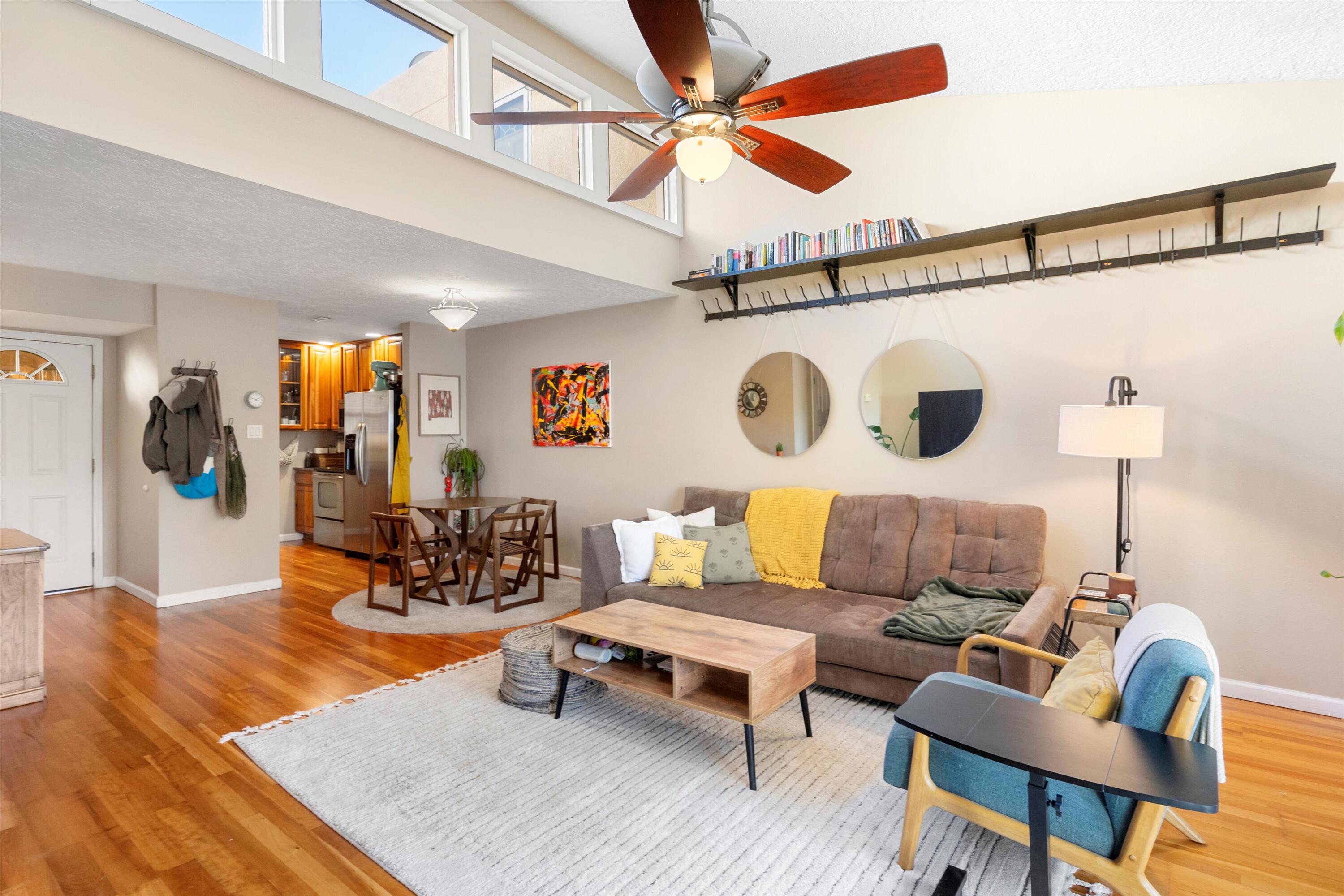 1827 DARTMOUTH Drive NE 208