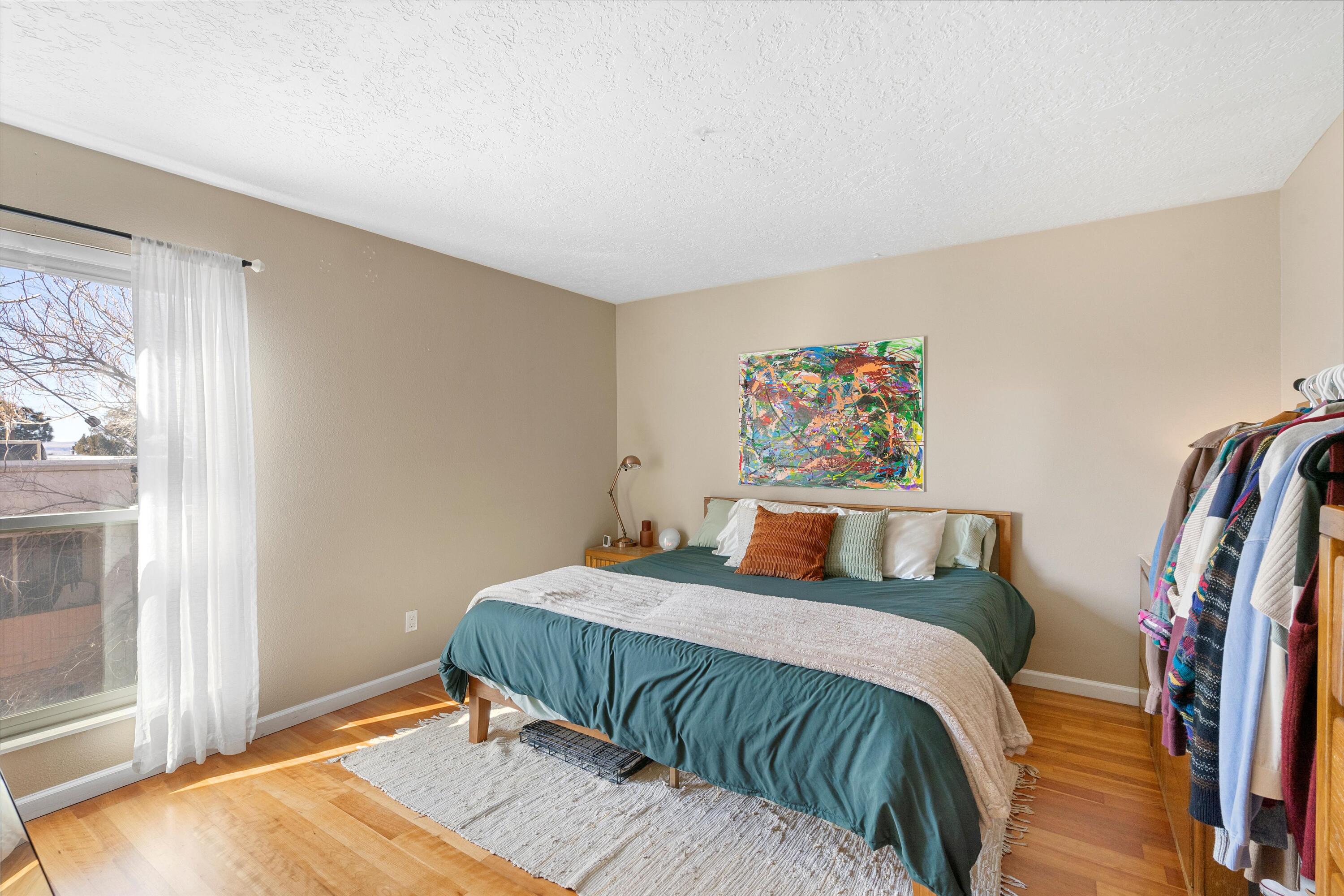 1827 DARTMOUTH Drive NE 208