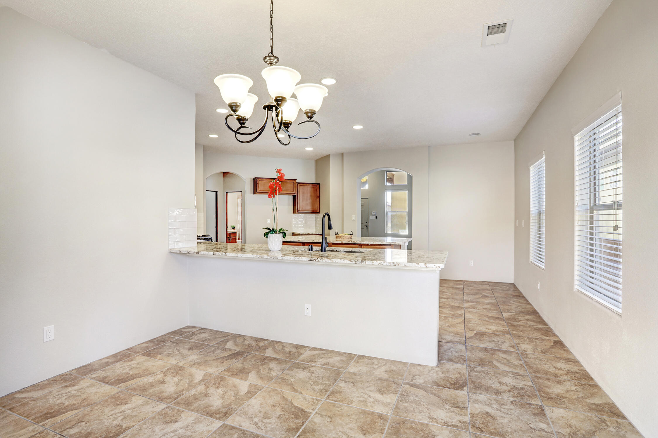 11835 POCONO Road SE