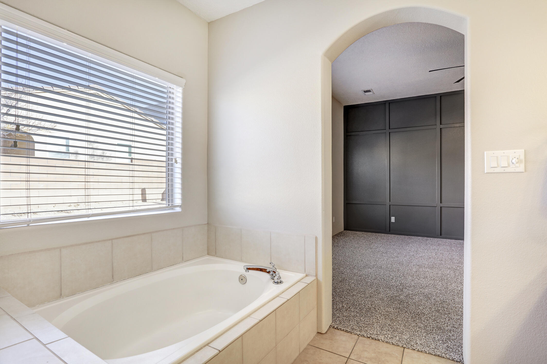 11835 POCONO Road SE