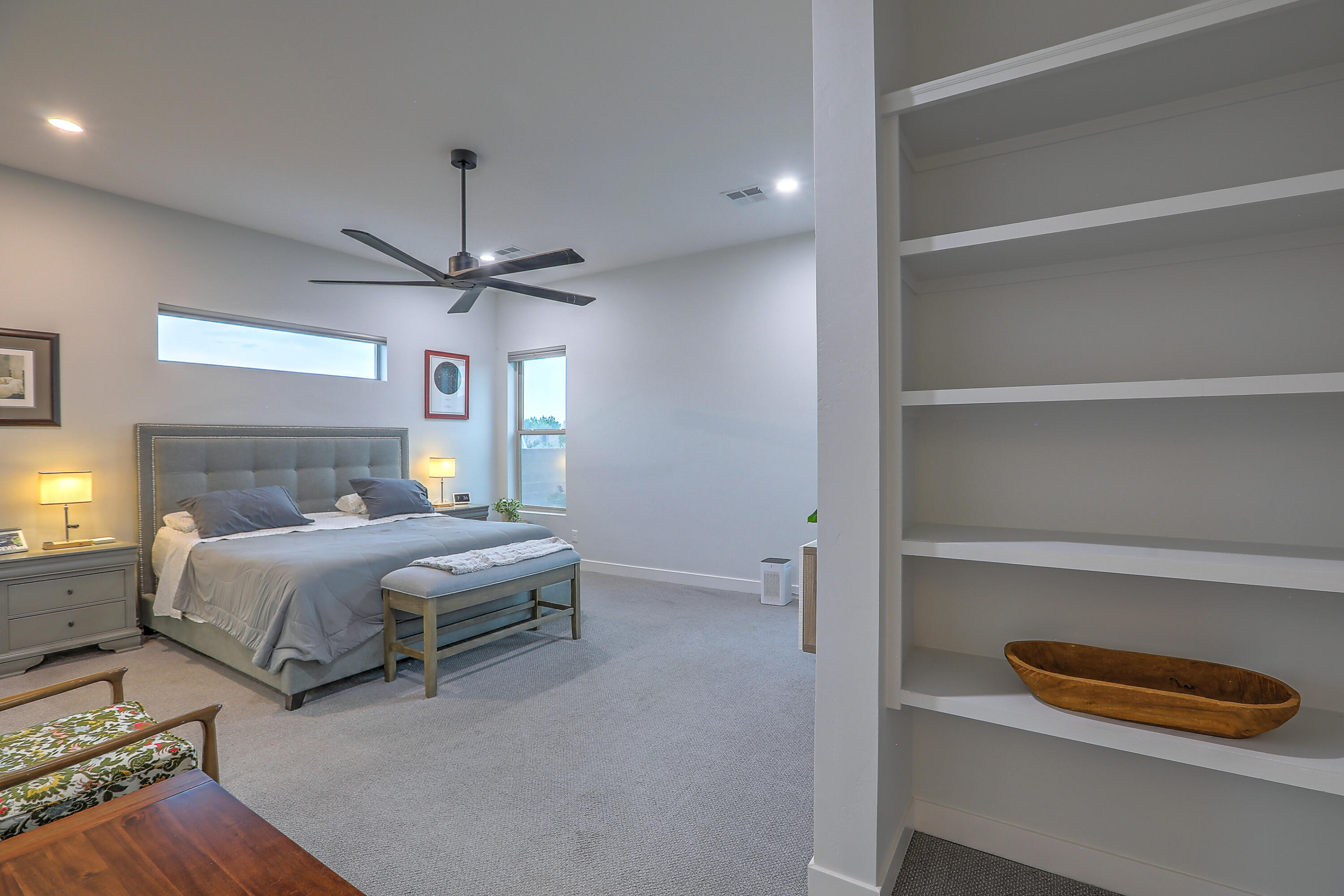1605 AZTEC SUN Court SE