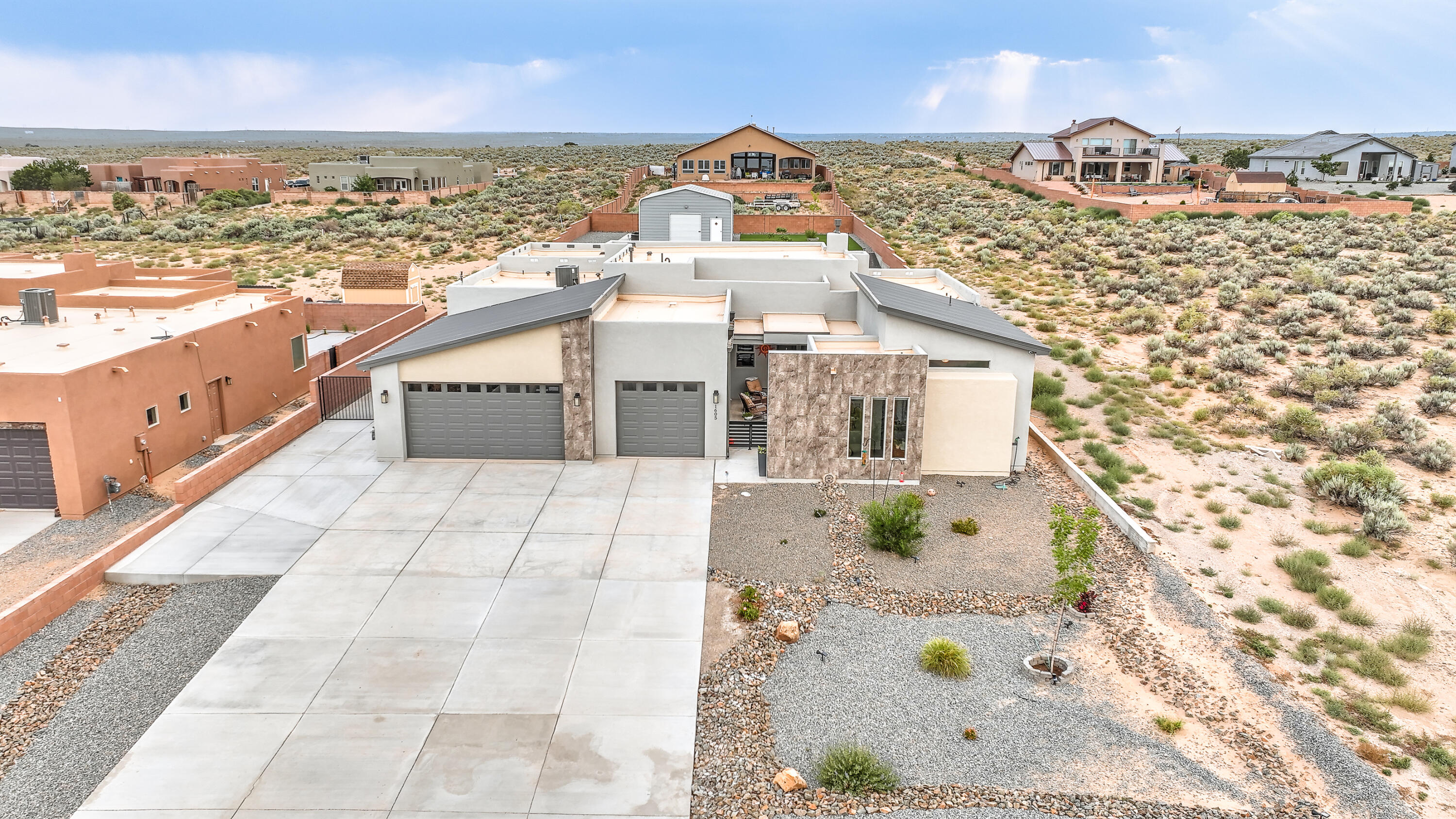 1605 AZTEC SUN Court SE
