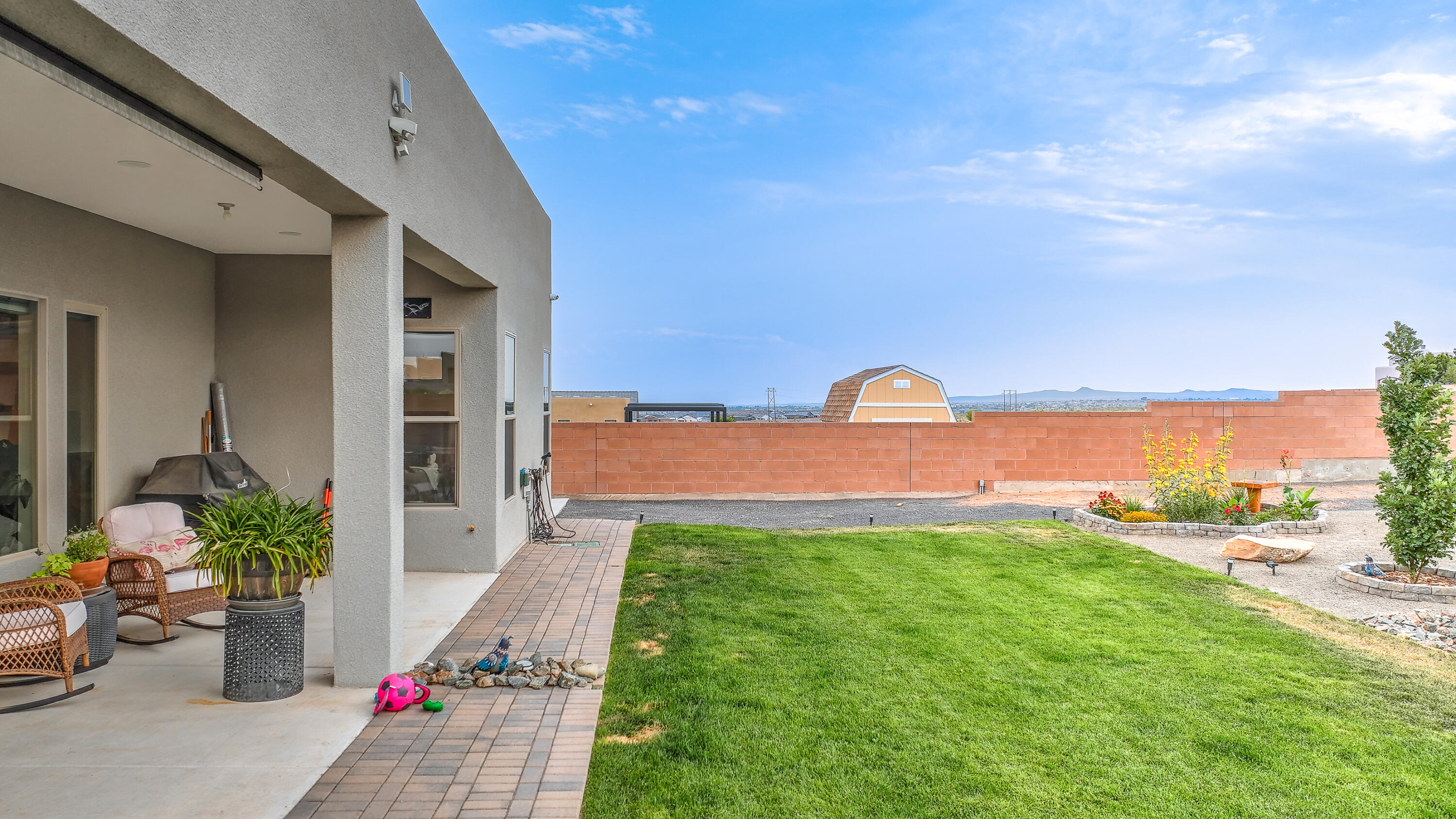 1605 AZTEC SUN Court SE