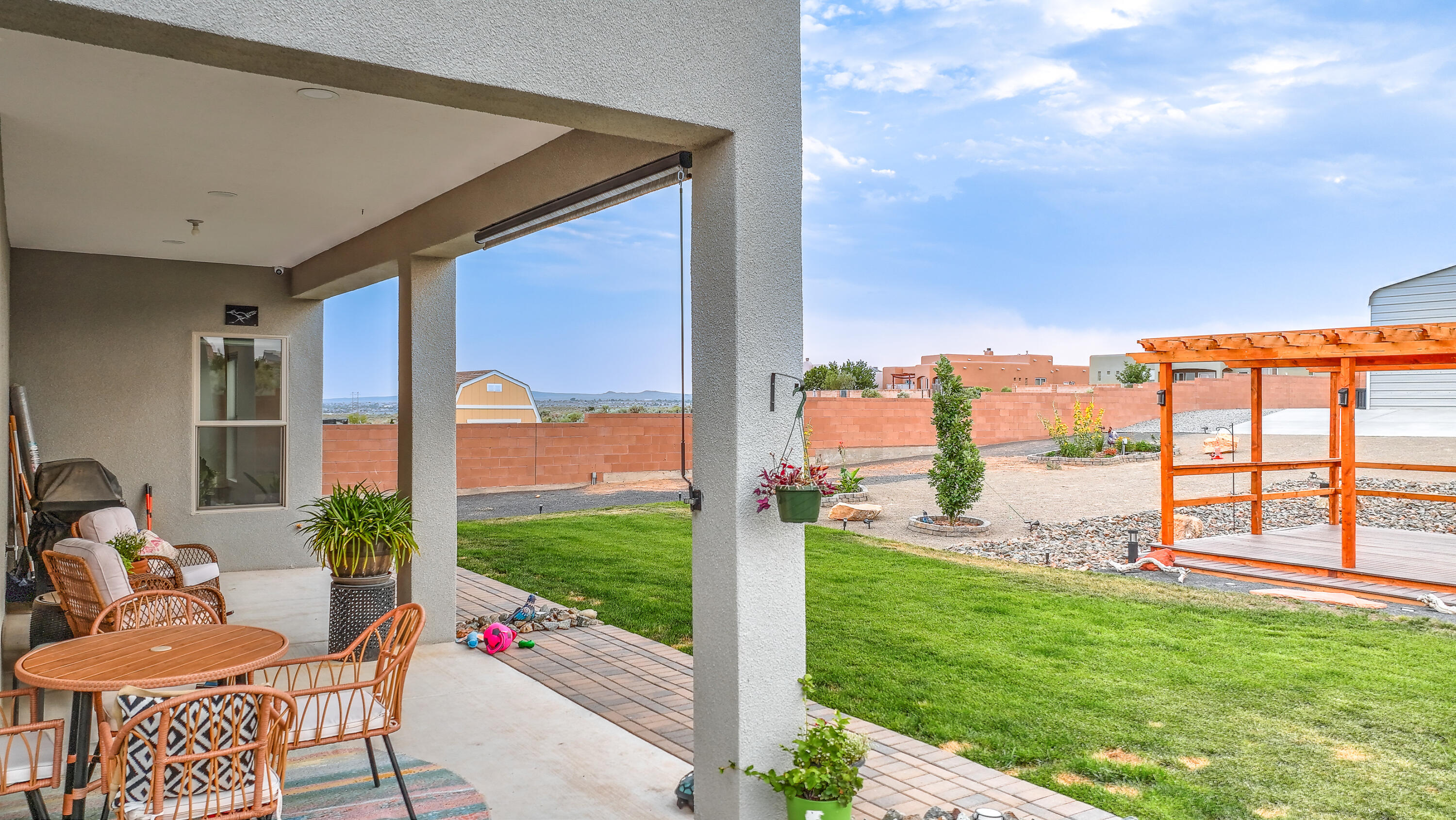1605 AZTEC SUN Court SE