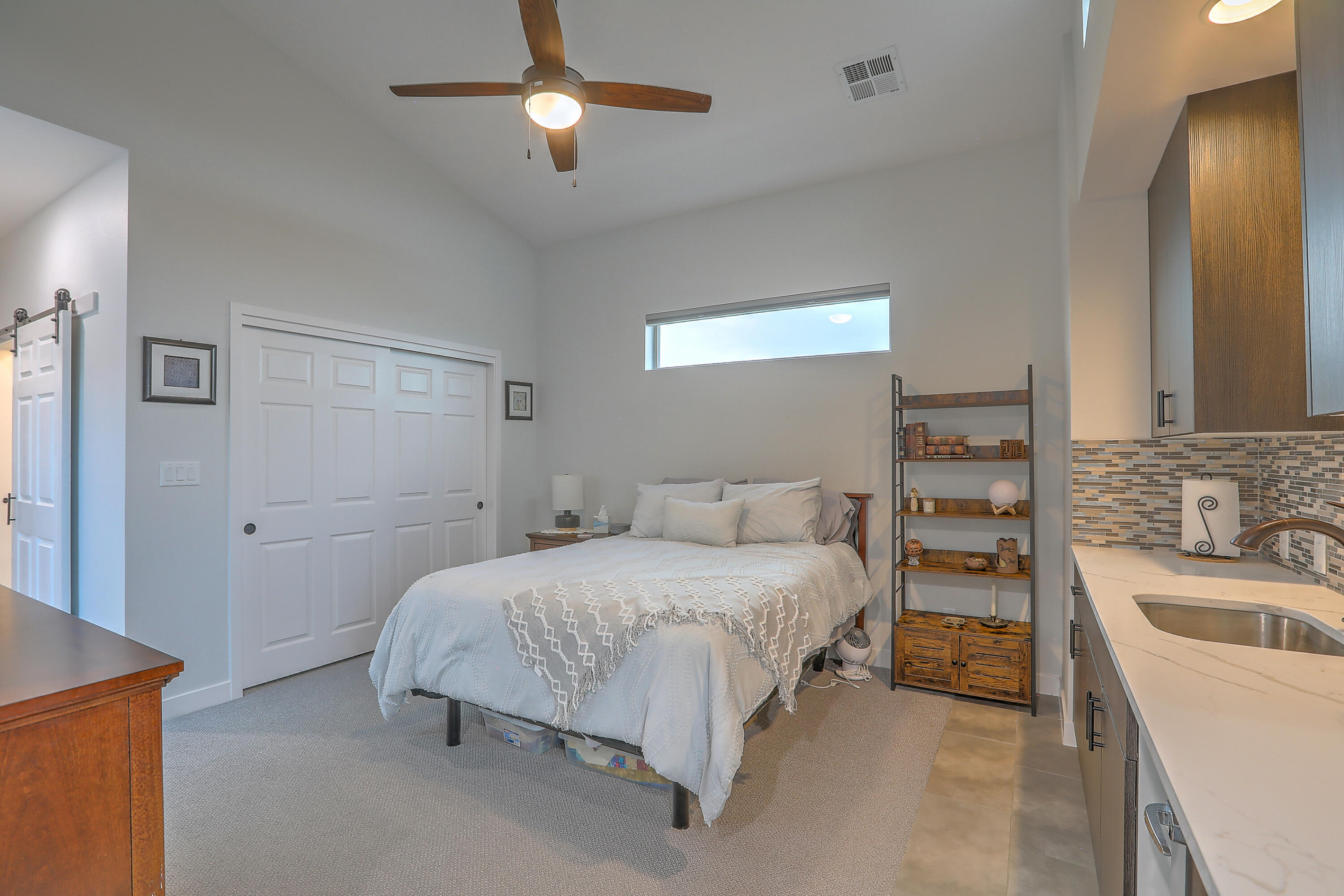 1605 AZTEC SUN Court SE