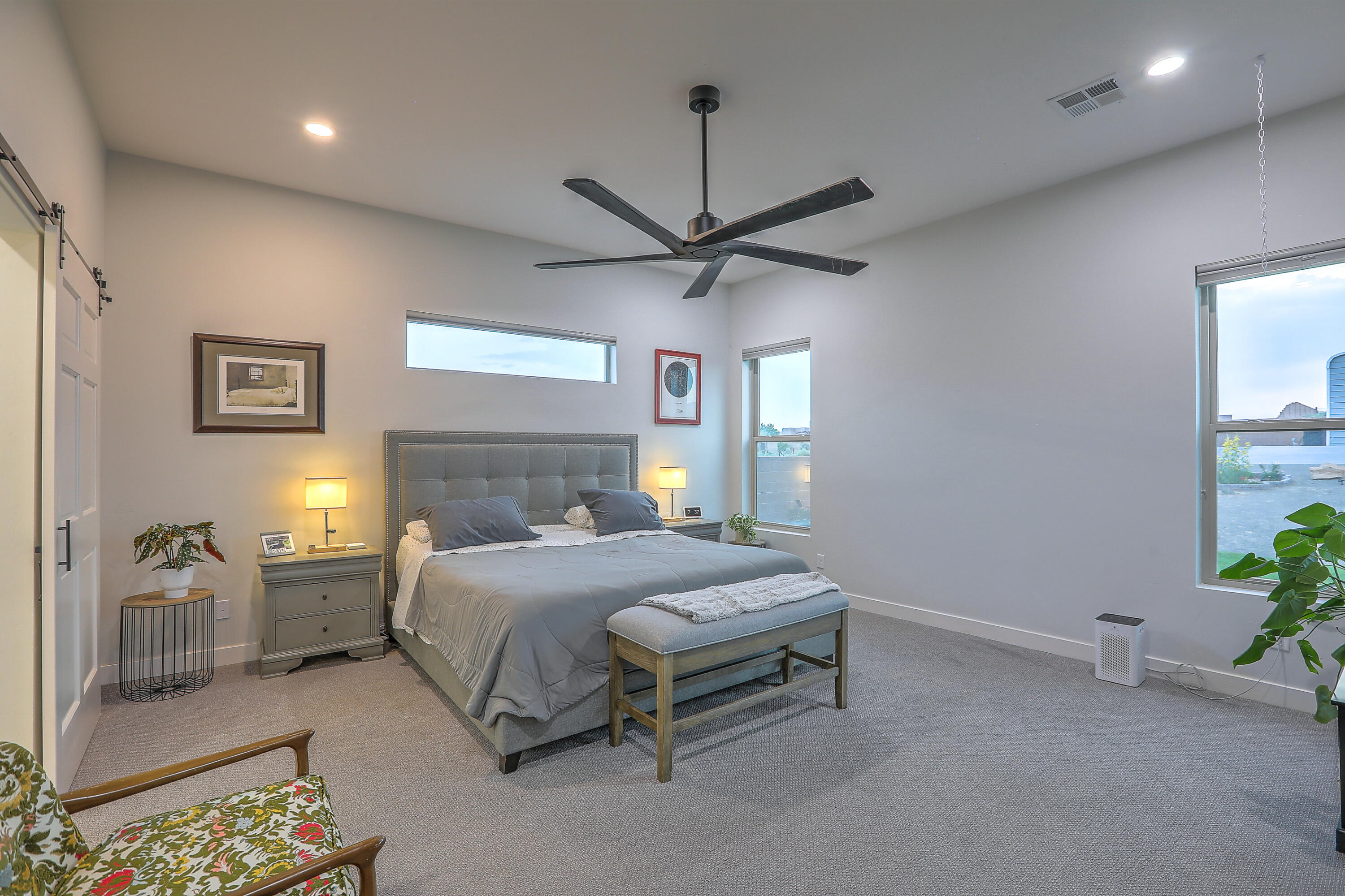 1605 AZTEC SUN Court SE