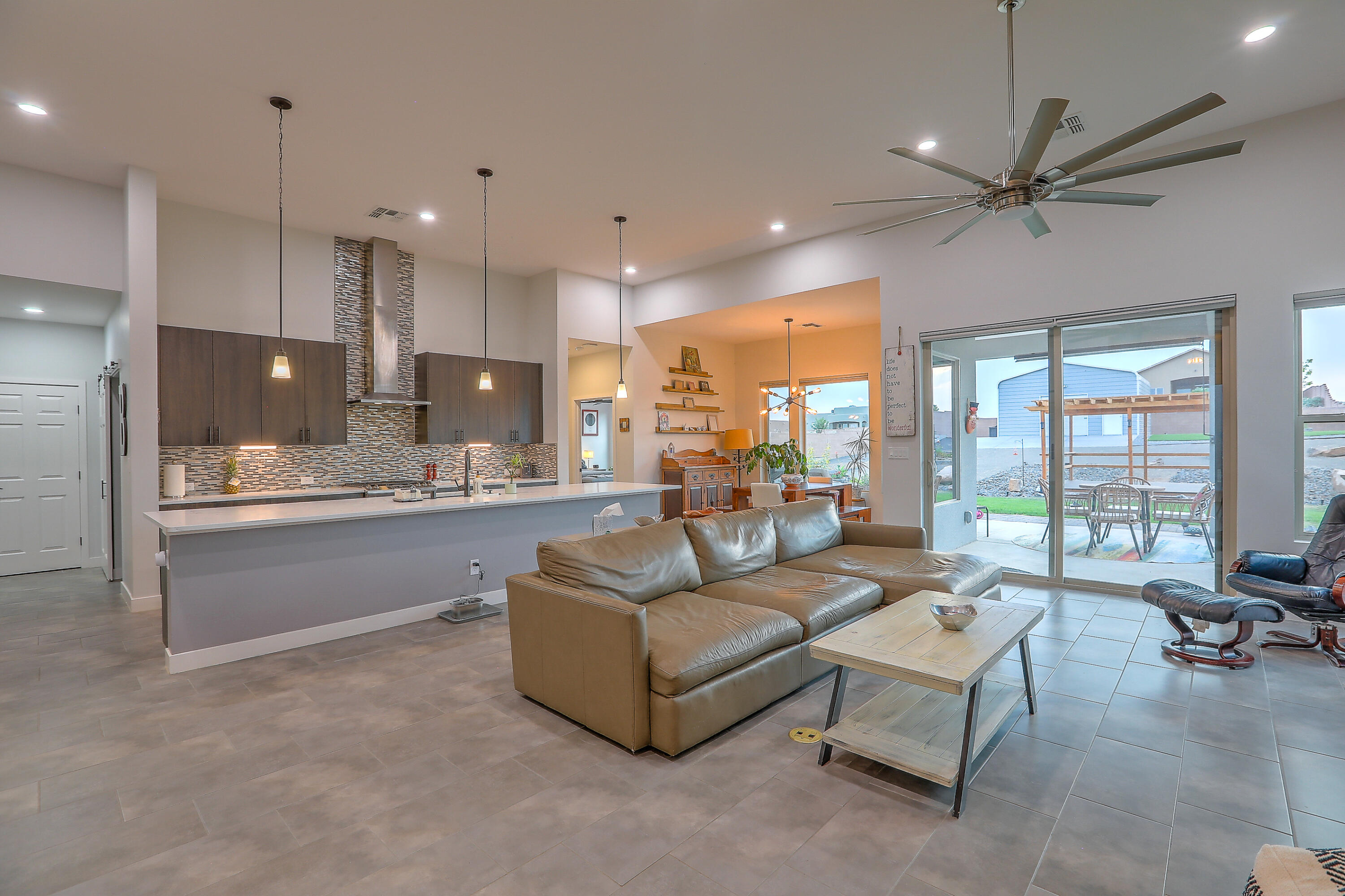 1605 AZTEC SUN Court SE